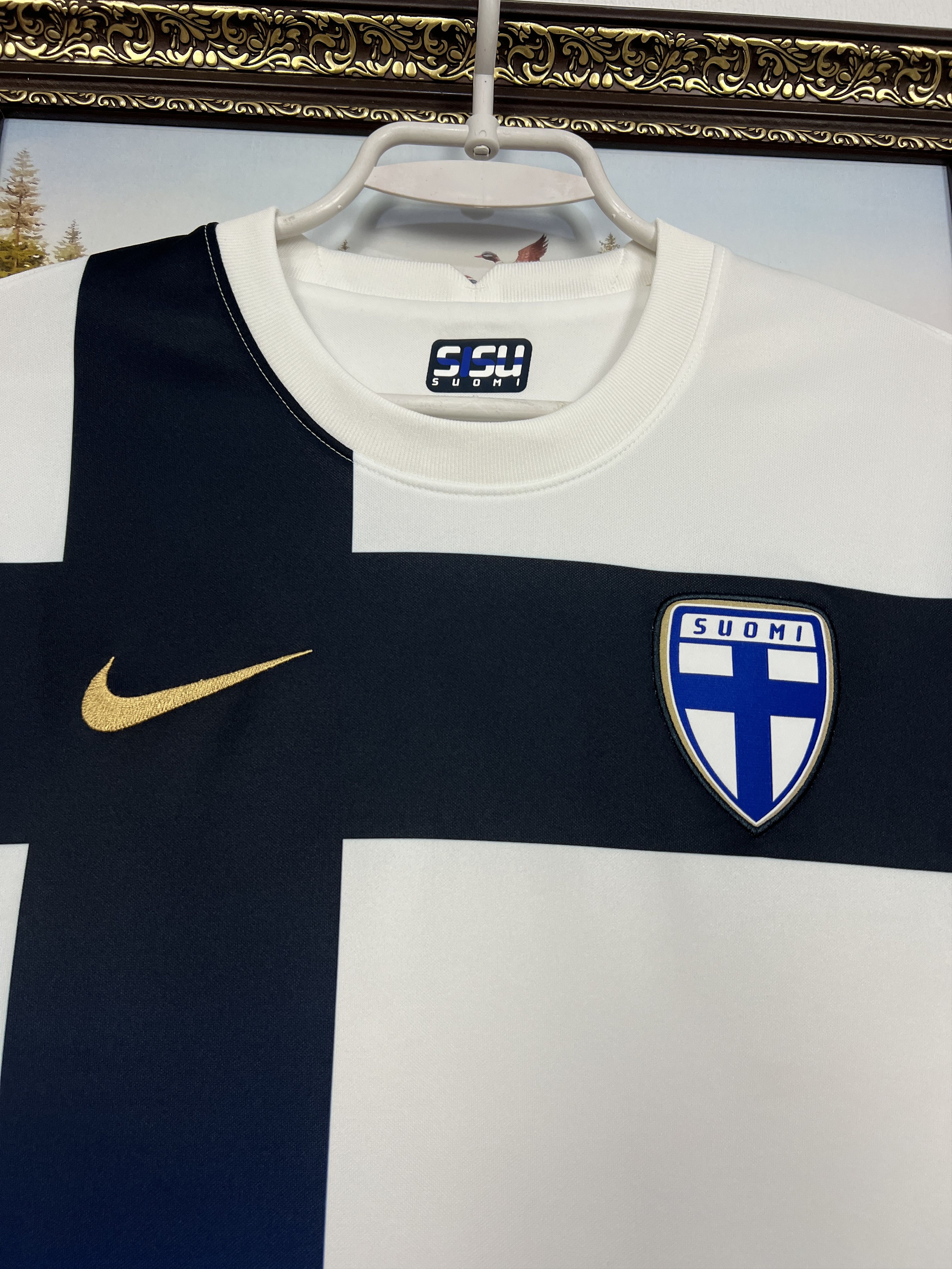 Nike Finland Home football shirt Soccer National Jersey Trikot Size US S / EU 44-46 / 1 - 3 Thumbnail