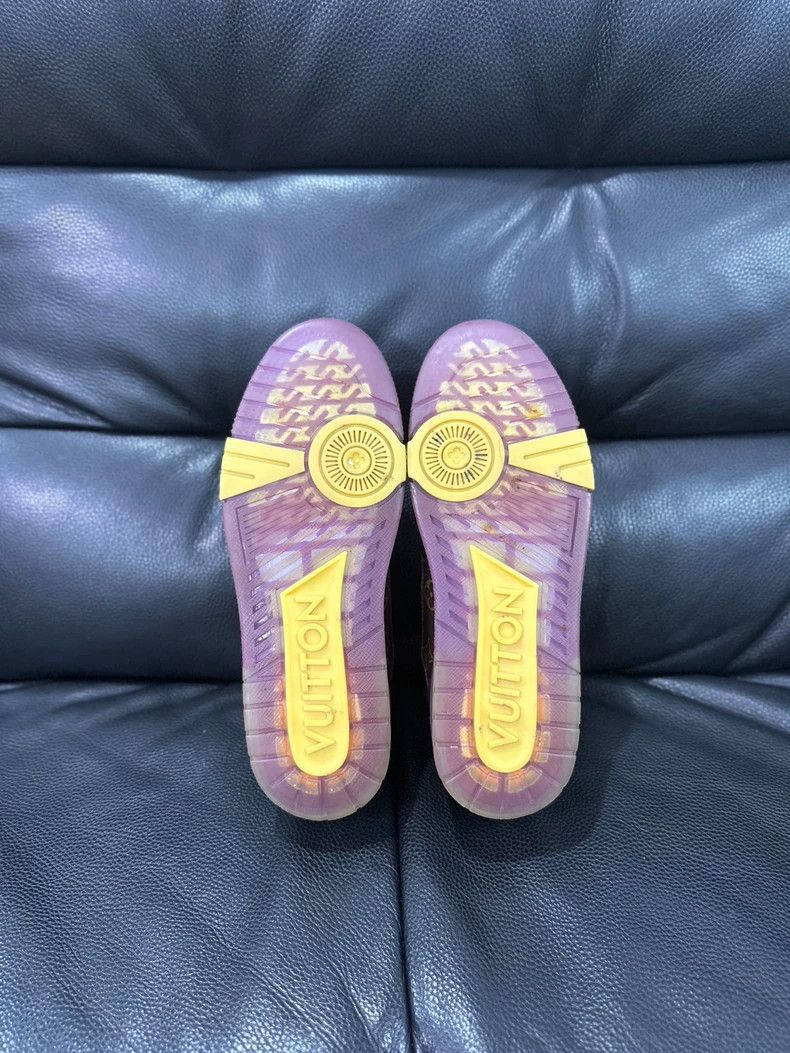 Louis Vuitton Louis Vuitton Trainer Casual Board Shoes Lakers Purple and Size US 8 / EU 41 - 6 Thumbnail