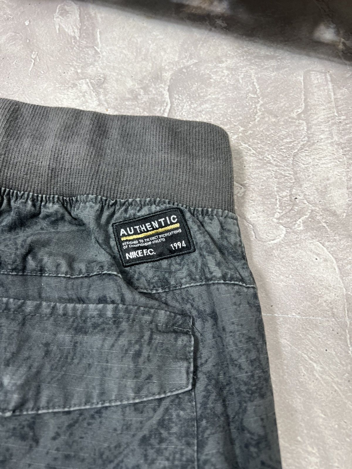 Vintage Vintage Nike Y2k Cargo Pants Size US 32 / EU 48 - 10 Thumbnail