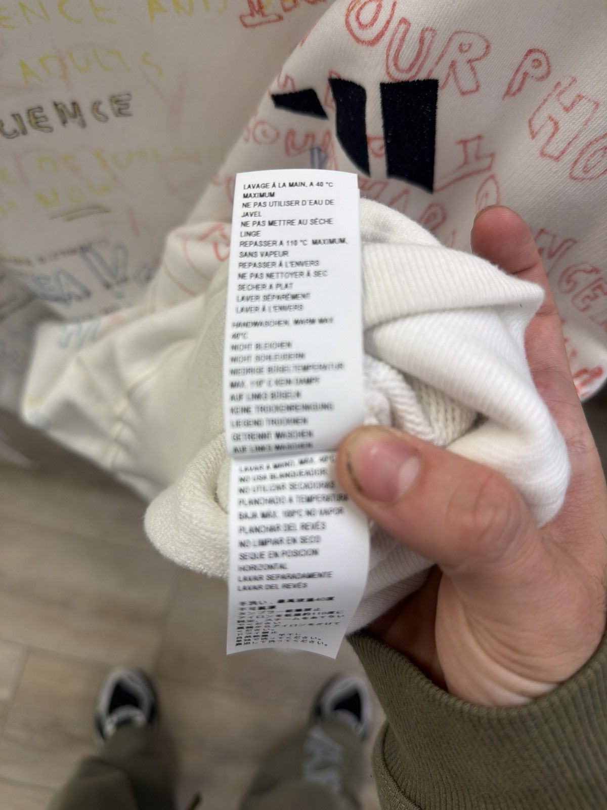 Adidas × Kanye West Graphic Sweatshirt Size US L / EU 52-54 / 3 - 6 Thumbnail