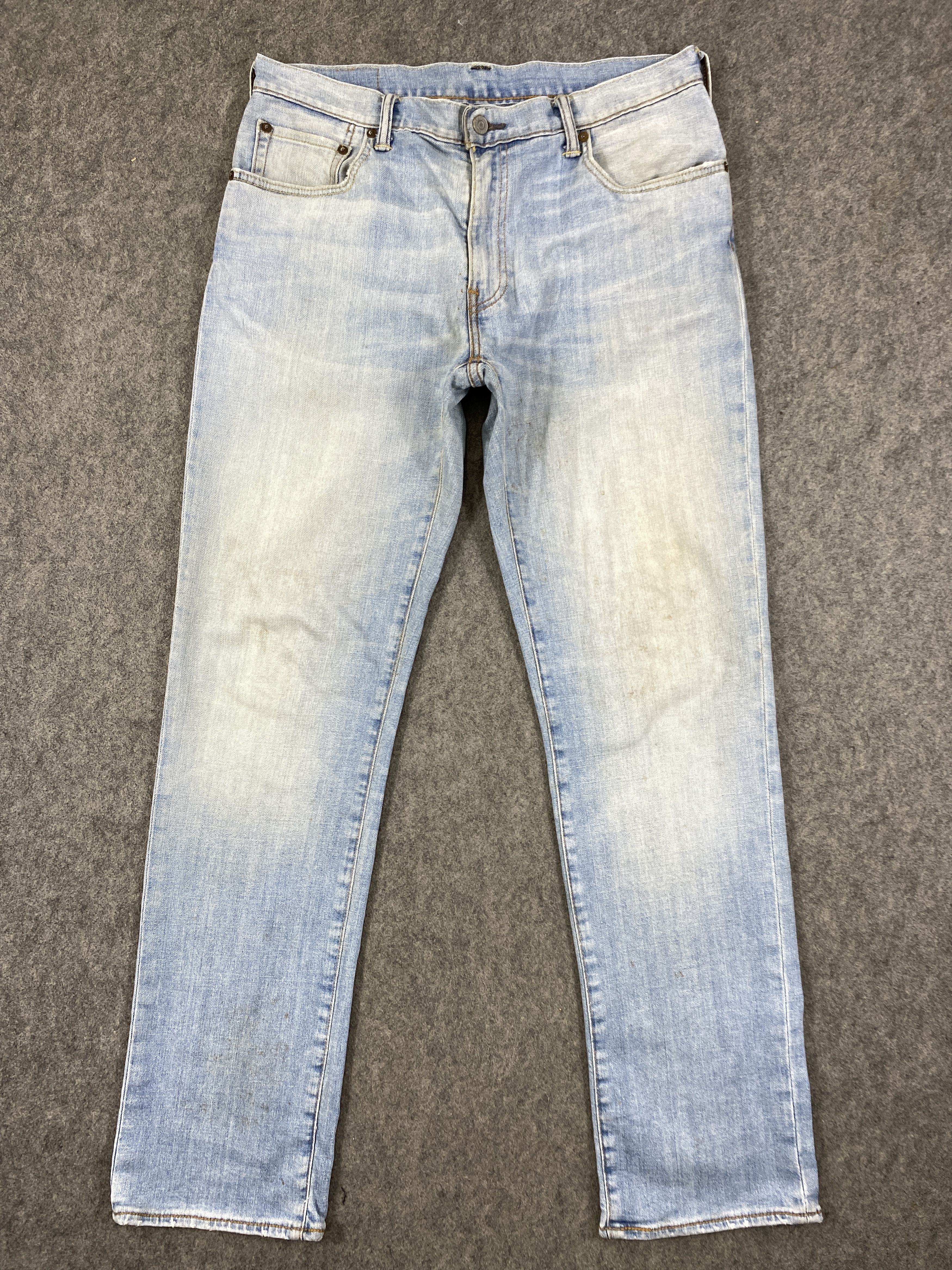 image of Distressed Denim x Levis Light Blue Vintage Levi's 551 Jeans 35X32 Denim - Jn3346, Men's