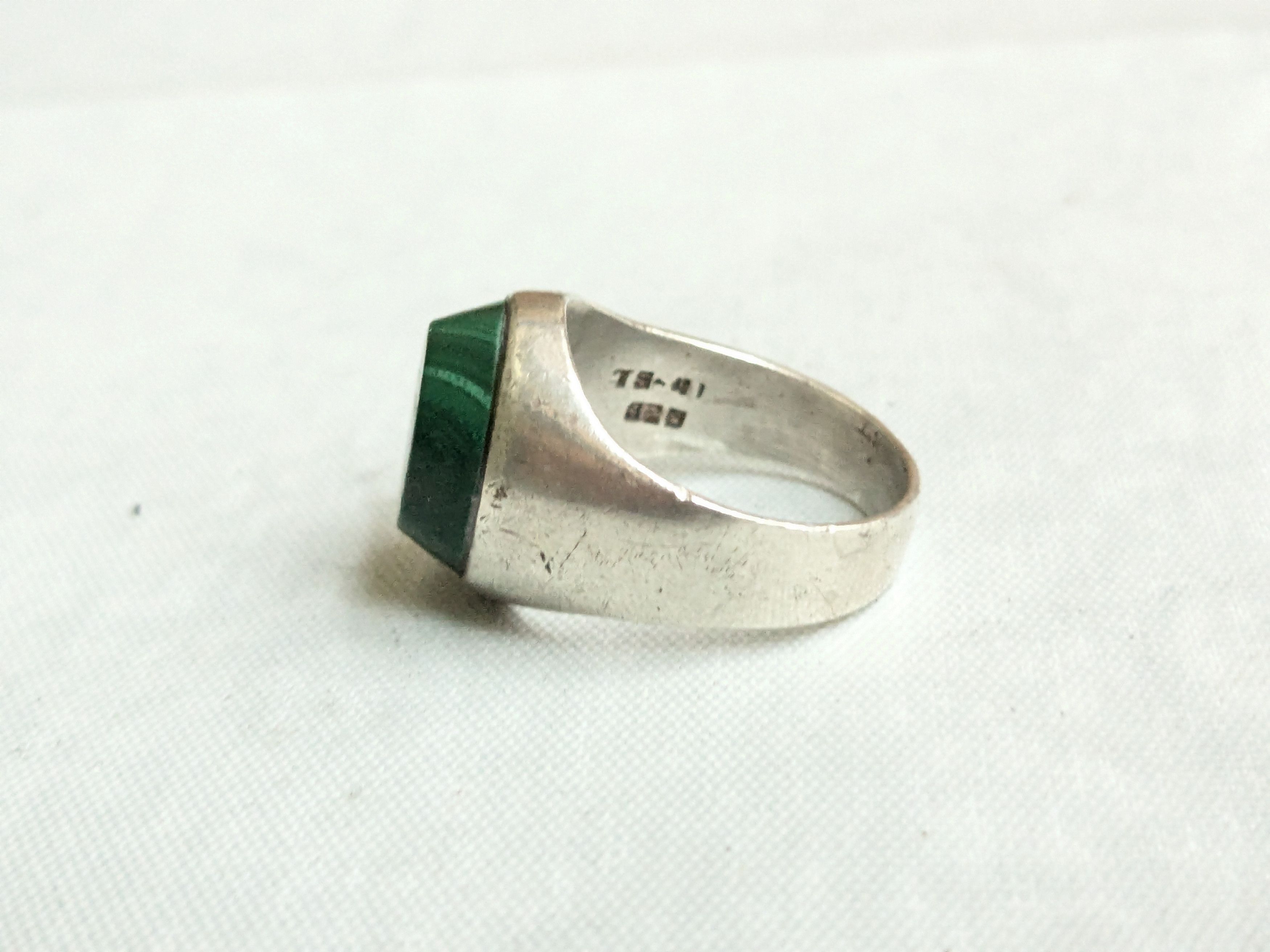 Jewelry Vintage Sterling Silver Ring Malachite Taxco 10 Oval Size ONE SIZE - 5 Thumbnail