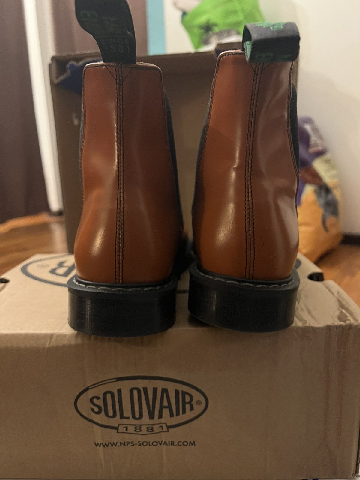 Solovair Tan Hi-Shine Dealer Boot Size US 10 / EU 43 - 8 Thumbnail