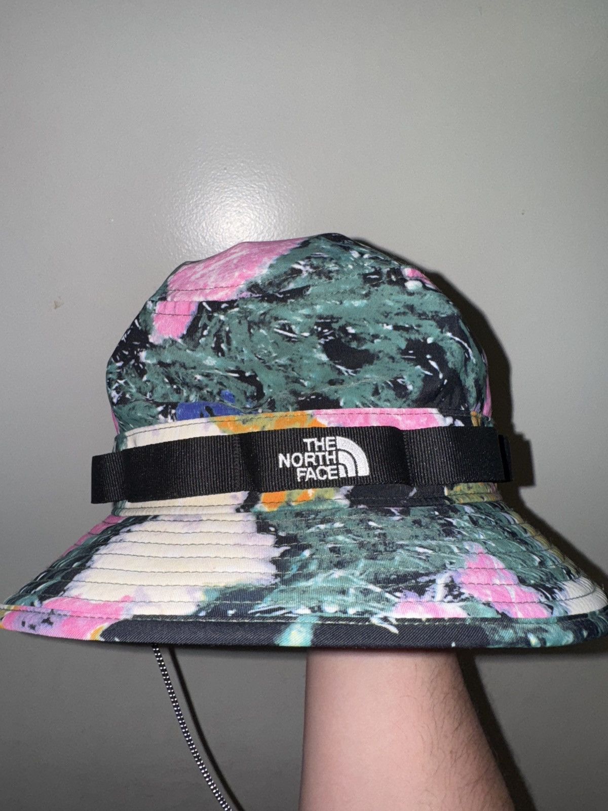 Supreme × The North Face Supreme TheNorthFace Flowers Bucket Hat Size ONE SIZE - 5 Thumbnail