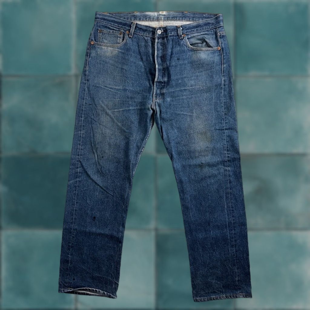 Levi's Levi's 501 Vintage 80s USA Straight Leg Jeans Blue Light Wash 40x33 38x29 Men Denim Cotton Mid Rise Regular Inseam 33 Size US 40 / EU 56 - 1 Thumbnail