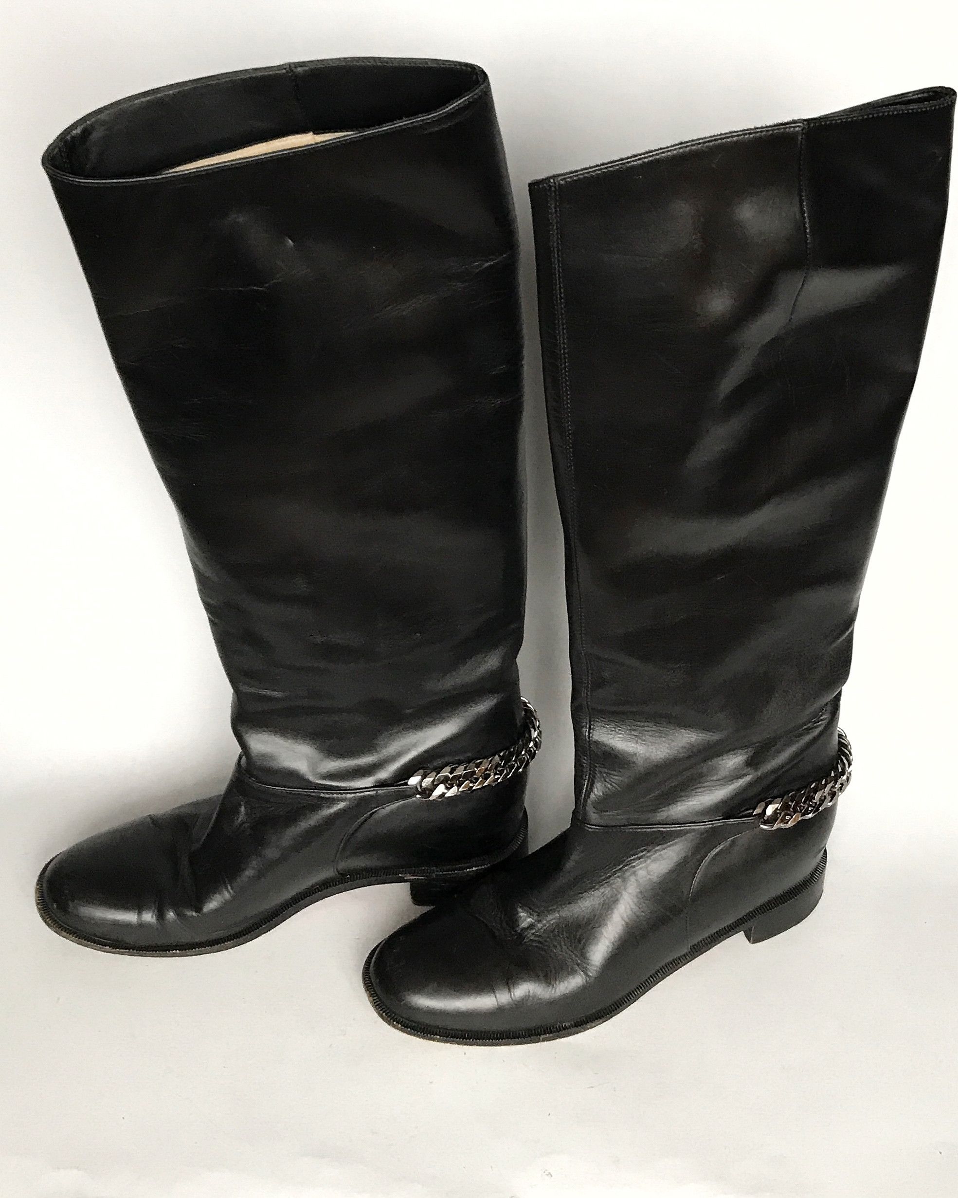 Christian Louboutin CHRISTIAN LOUBOUTIN CATE METAL CHAIN LEATHER BOOTS EU36.5 Size US 6 / IT 36 - 2 Thumbnail