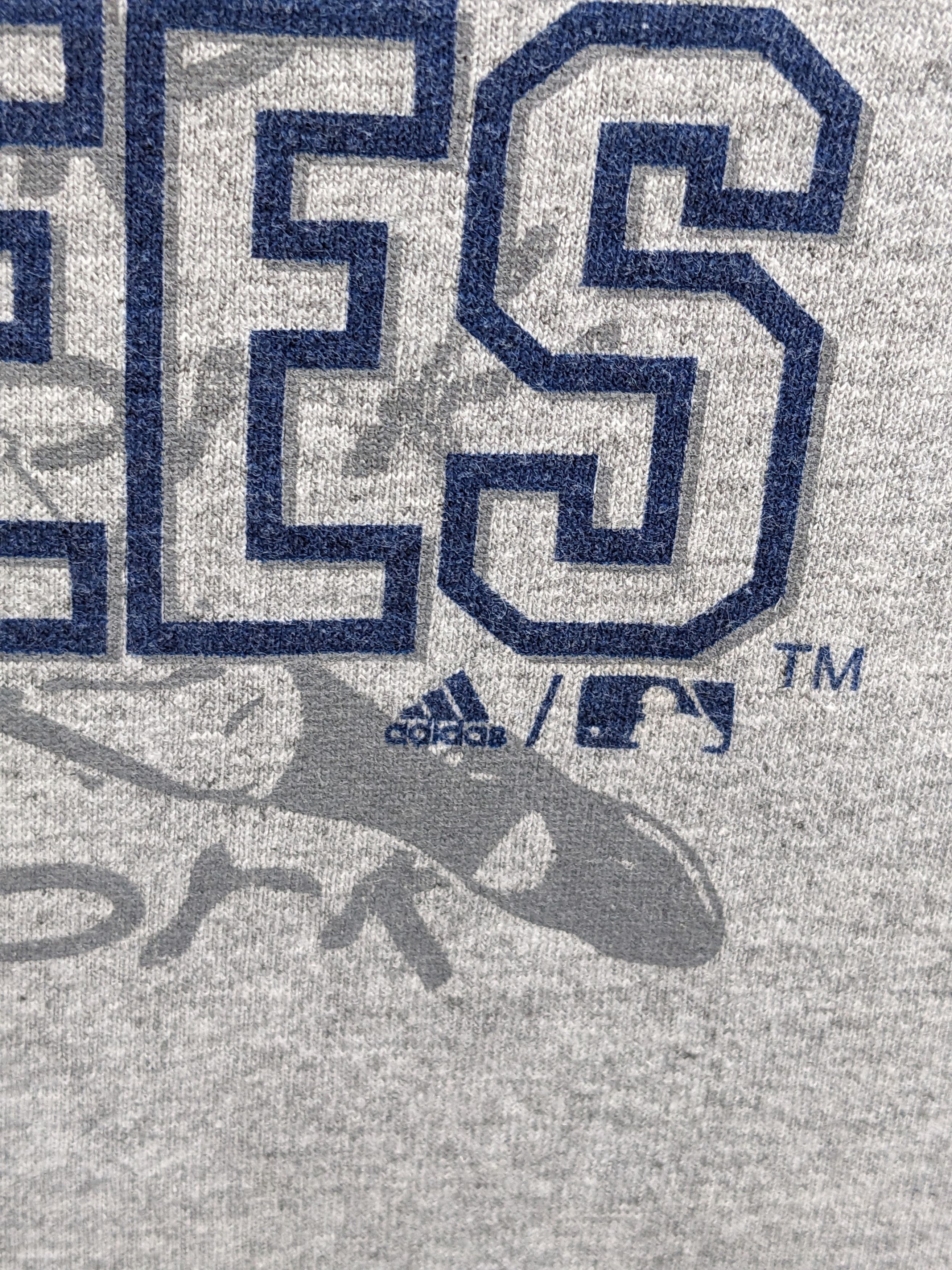 New York Yankees Vintage Adidas X MLB New York Yankees Tshirt Size US XL / EU 56 / 4 - 4 Thumbnail