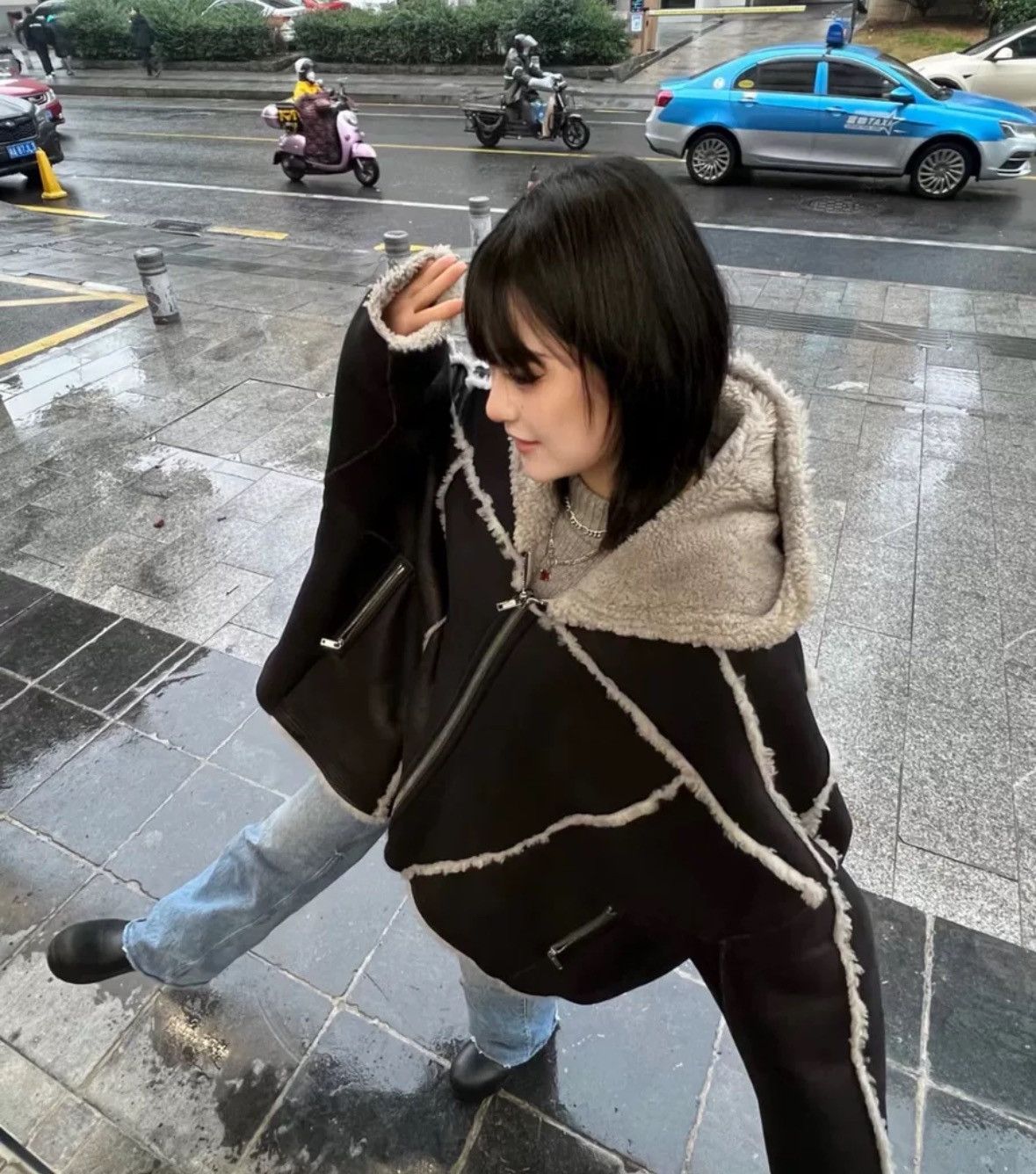 Rick Owens RICK OWENS FW22 double-sided fur one-piece jacket Size US S / EU 44-46 / 1 - 7 Thumbnail