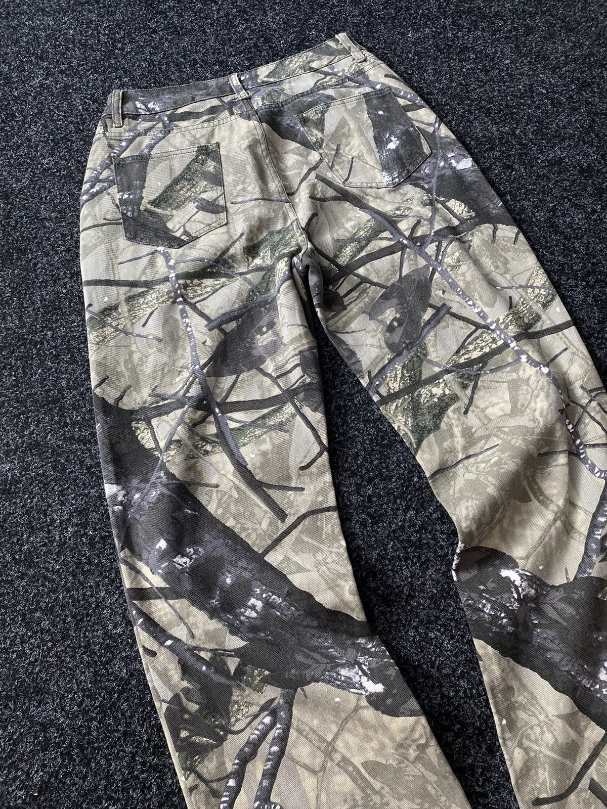 Realtree Crazy Baggy Realtree Outfitters Ridges Realtree denim pants Size US 30 / EU 46 - 12 Thumbnail