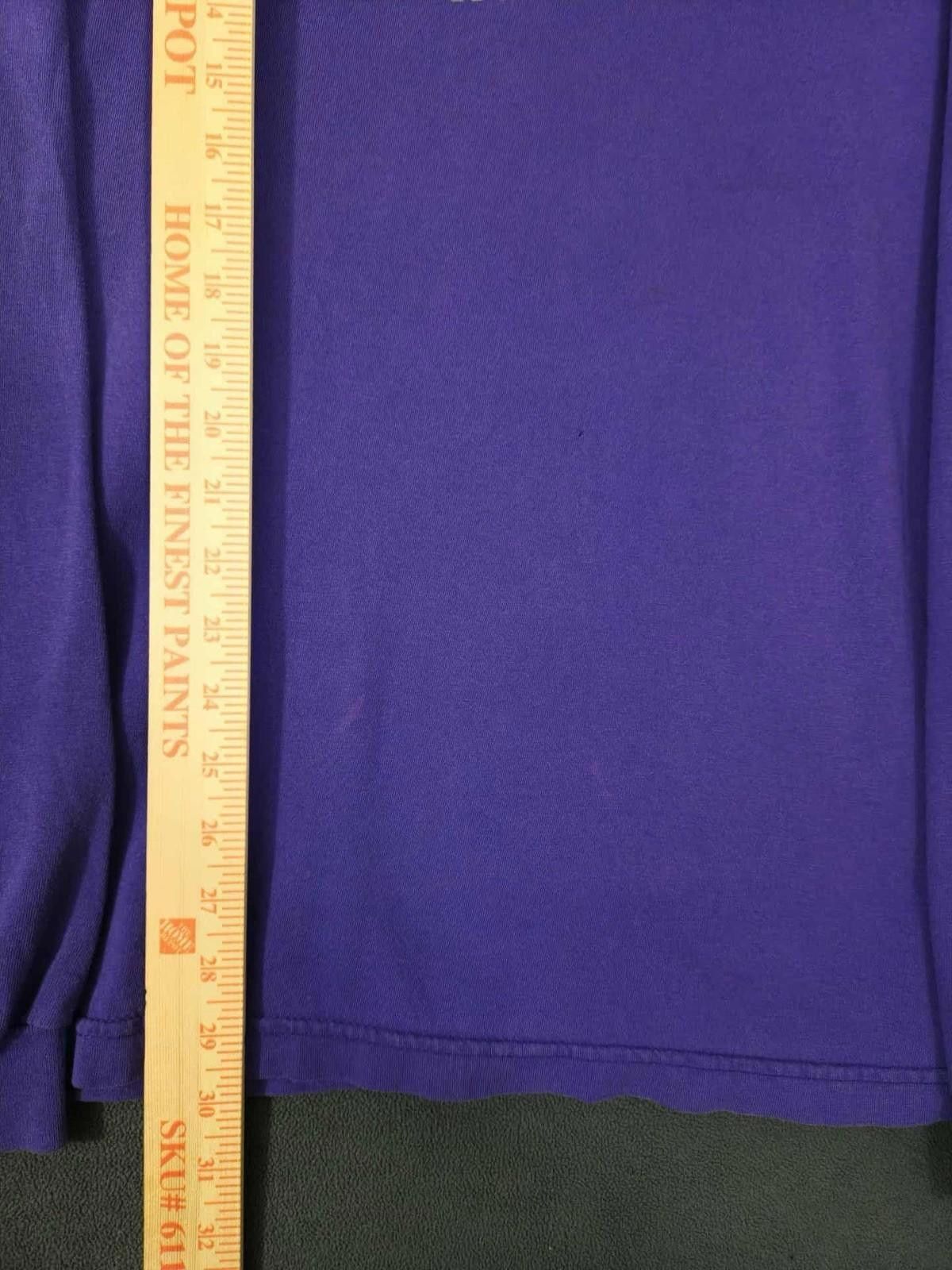 Quiksilver Vintage Quiksilver Purple Long Sleeve Surf Skate XL #3 Size US XL / EU 56 / 4 - 3 Thumbnail