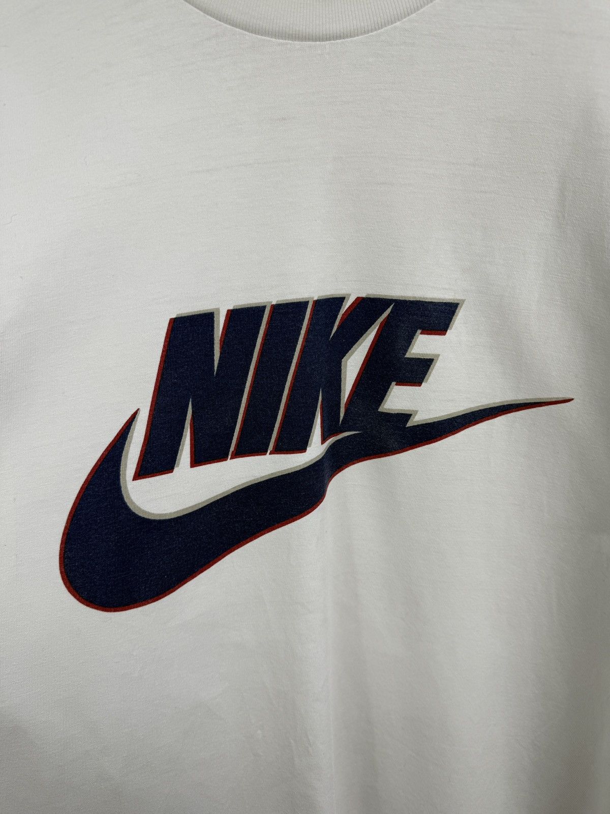 Nike 🇺🇸 Vintage 90s Nike Swoosh Surfing T-Shirt Y2K Rare Retro Size US XL / EU 56 / 4 - 4 Thumbnail