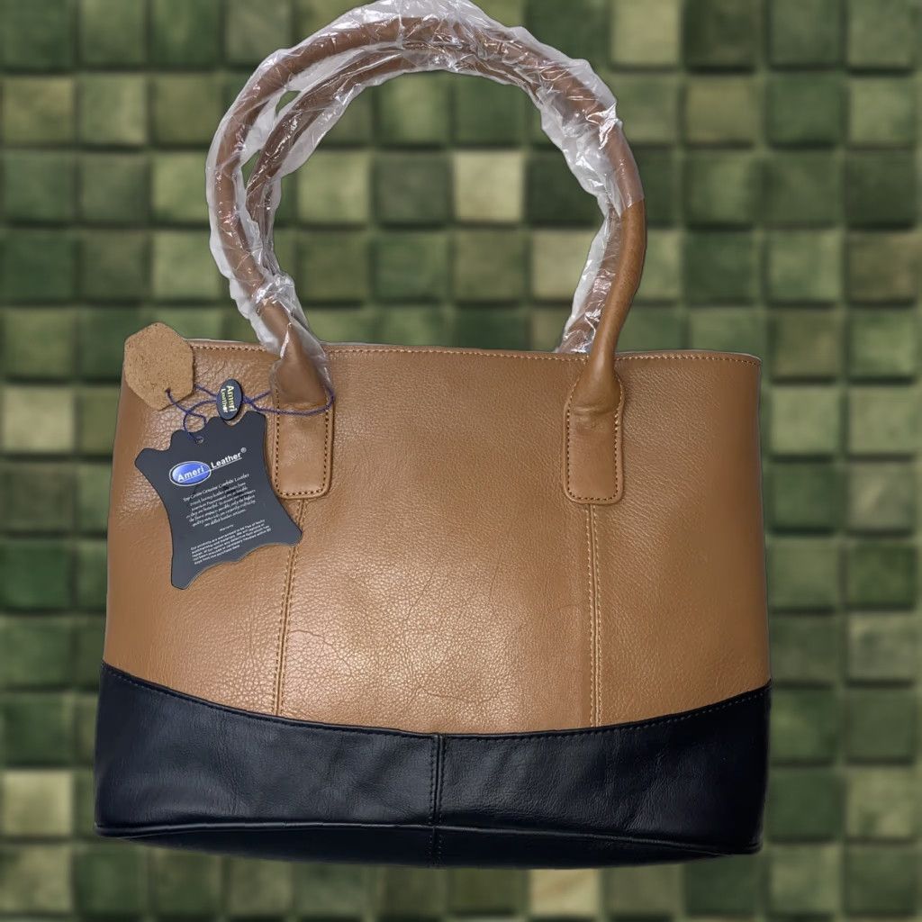 Vintage Ameri Leather Two Tone Tote Shoulder Bag Purse Brown/Black 15Lx11H NEW! Size ONE SIZE - 1 Thumbnail