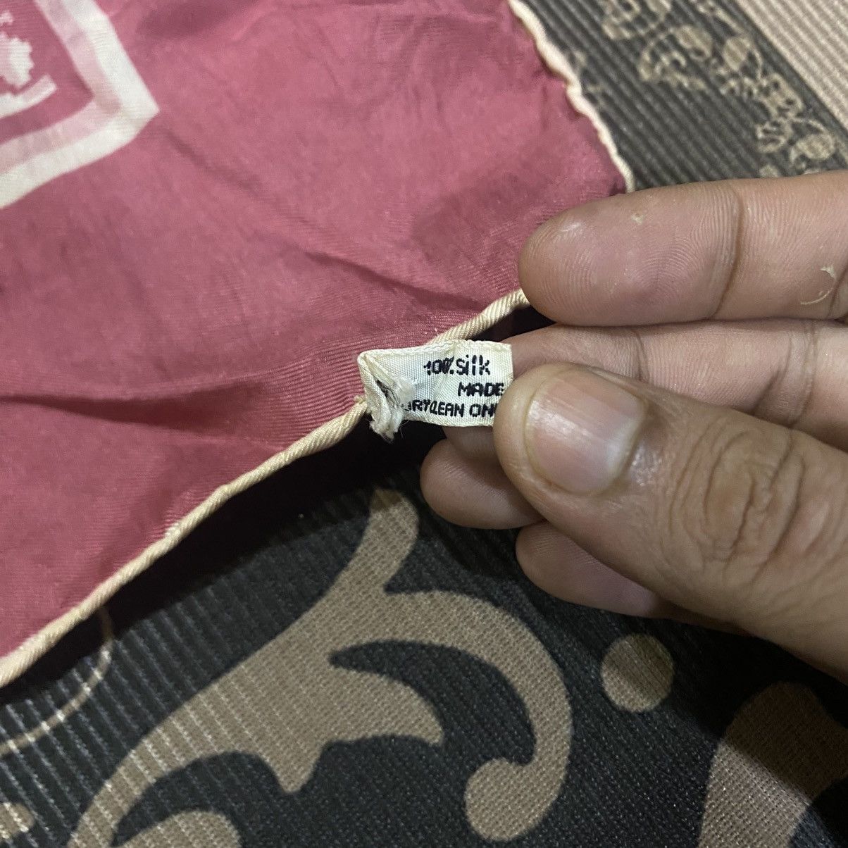 Christian Dior Monsieur Christian Dior Scarf Monogram in Red Burgundy Silk Size ONE SIZE - 20 Thumbnail