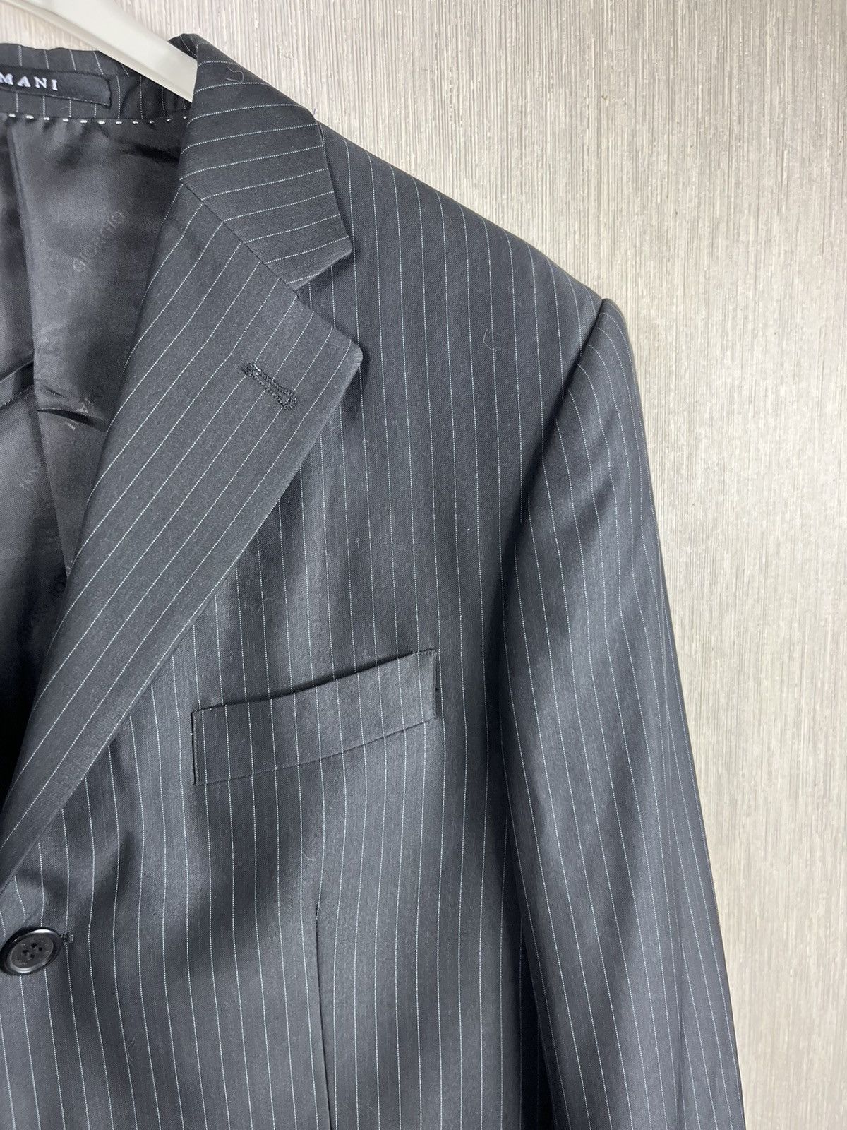 Giorgio Armani × Vintage Vintage Giorgio Armani striped wool blazer jacket luxury Size 46R - 17 Thumbnail
