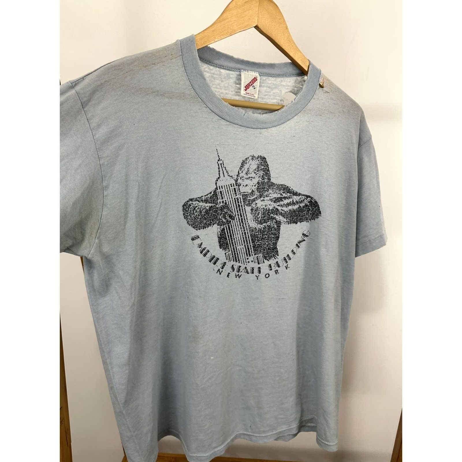 Jerzees VTG 80s Empire State New York King Kong Worn Thrashed Thin Burnout T-Shirt L Shirt Mens Blue N/A Size US L / EU 52-54 / 3 - 5 Thumbnail