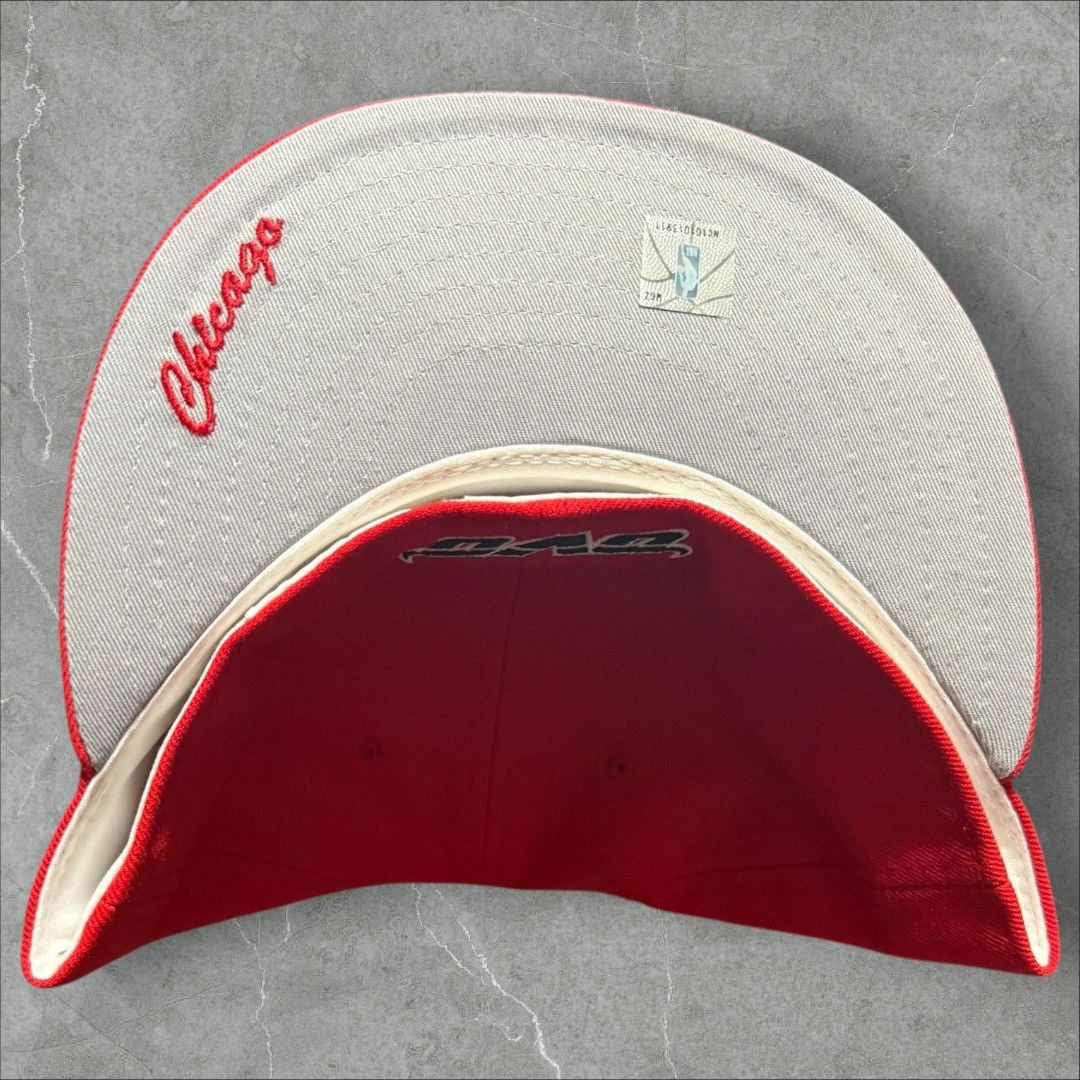 NBA × October's Very Own Chicago Bulls x OVO New Era 59fifty 7 3/4 Size ONE SIZE - 4 Thumbnail
