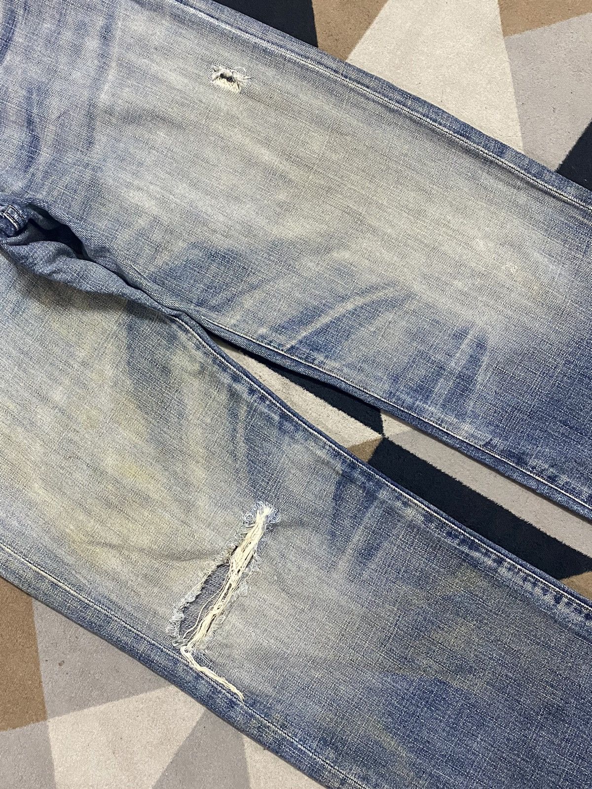 Levi's Vintage Levis553 Blue Wash Distresse Loose Jeans Size US 30 / EU 46 - 6 Thumbnail