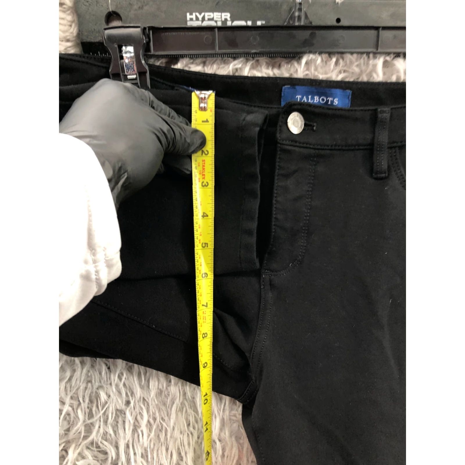 Talbots Talbots Black Jegging Pant Women Petite 4P High Rise Ankle Pants Straight Inseam 23 in Mid Rise Button Pockets Stretch Knit Material Cozy White? Size 27" / US 4 / IT 40 - 4 Thumbnail