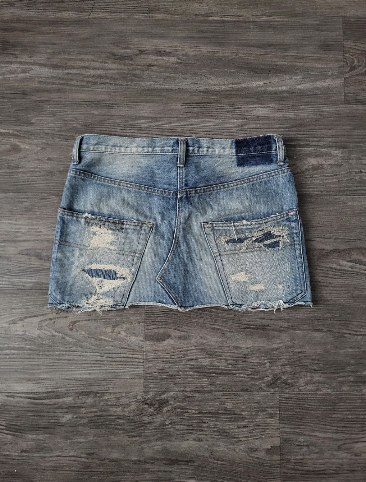 Undercover Undercover AW2005 Arts & Craft Boro Heart Denim Skirt Size 31" - 21 Thumbnail