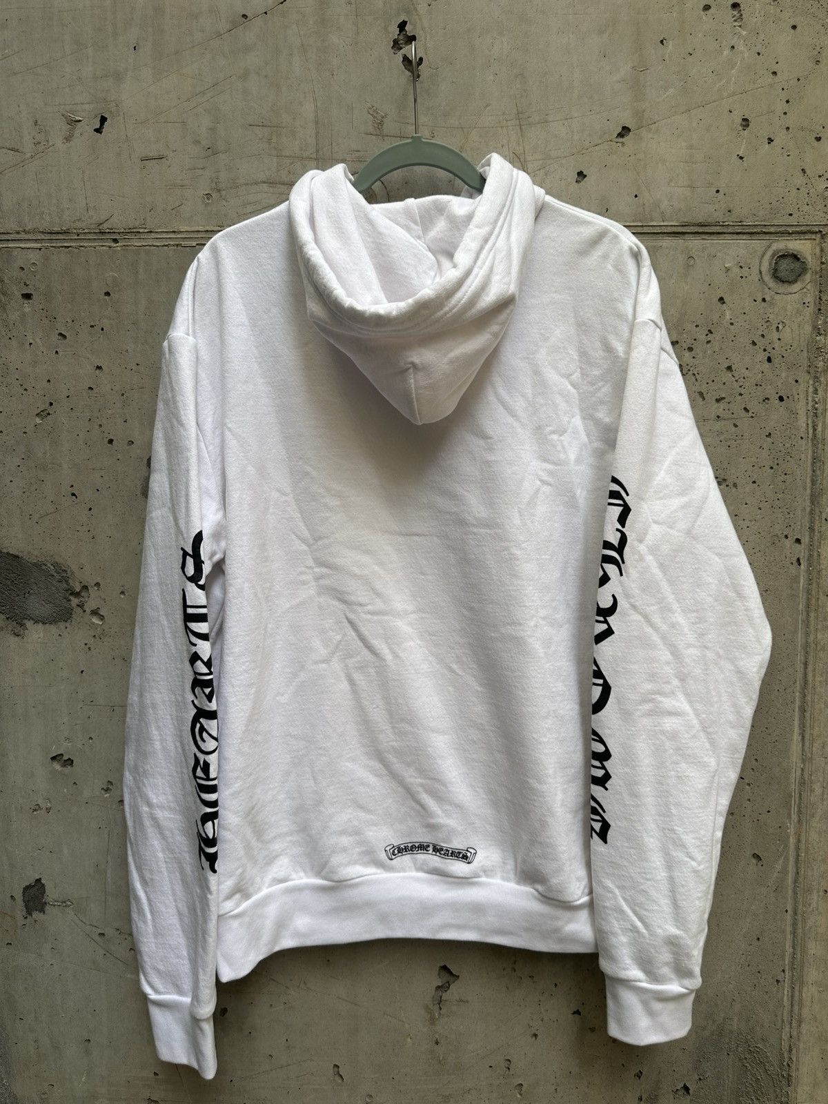 Chrome Hearts Chrome hearts vertical logo hoodie Size US M / EU 48-50 / 2 - 2 Thumbnail