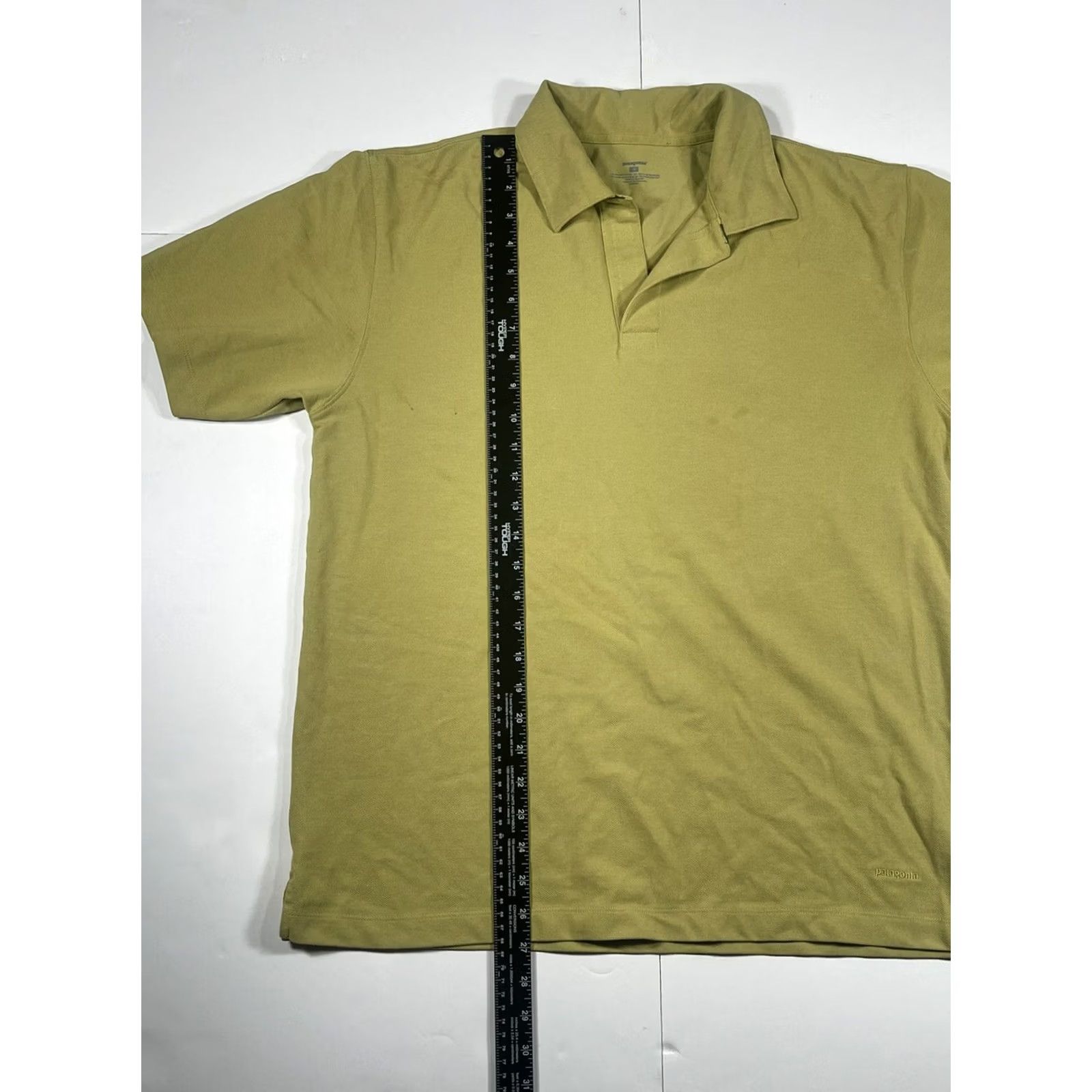 Patagonia Patagonia Polo Golf Tennis Shirt Mens Size M Yellow Solid Collar Short Sleeve Size US M / EU 48-50 / 2 - 3 Thumbnail