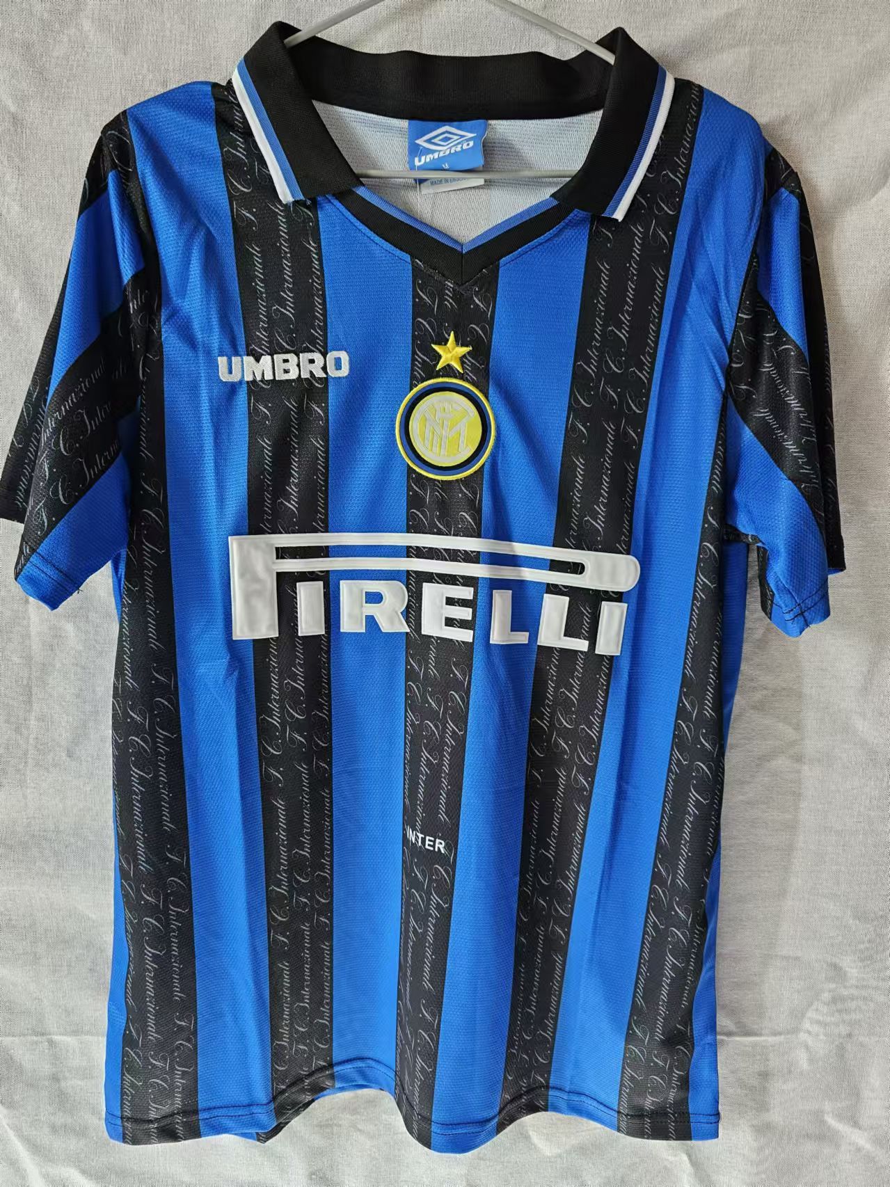 Other 1997 1998 Inter Milan 10 Ronaldo Jersey R9 Jersey Size US L / EU 52-54 / 3 - 2 Thumbnail
