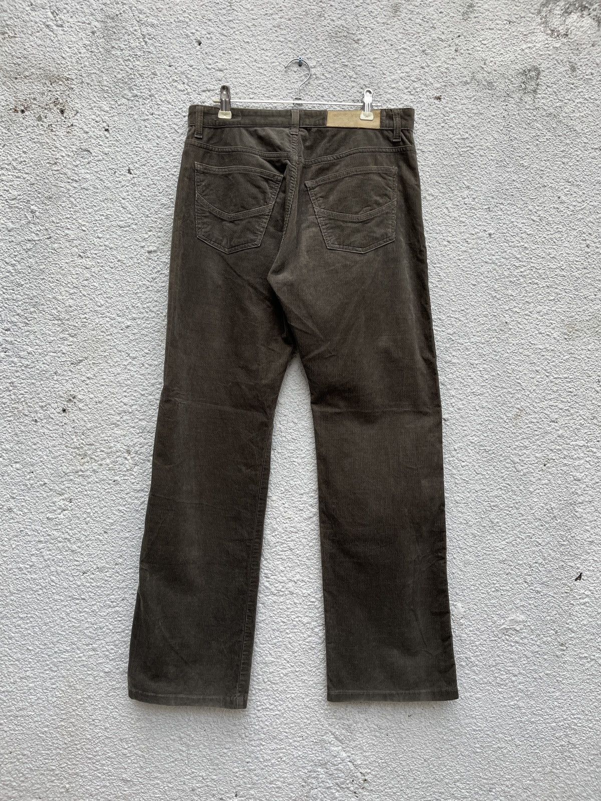 Louis Vuitton Louis Vuitton Corduroy Pants Size US 31 - 1 Thumbnail