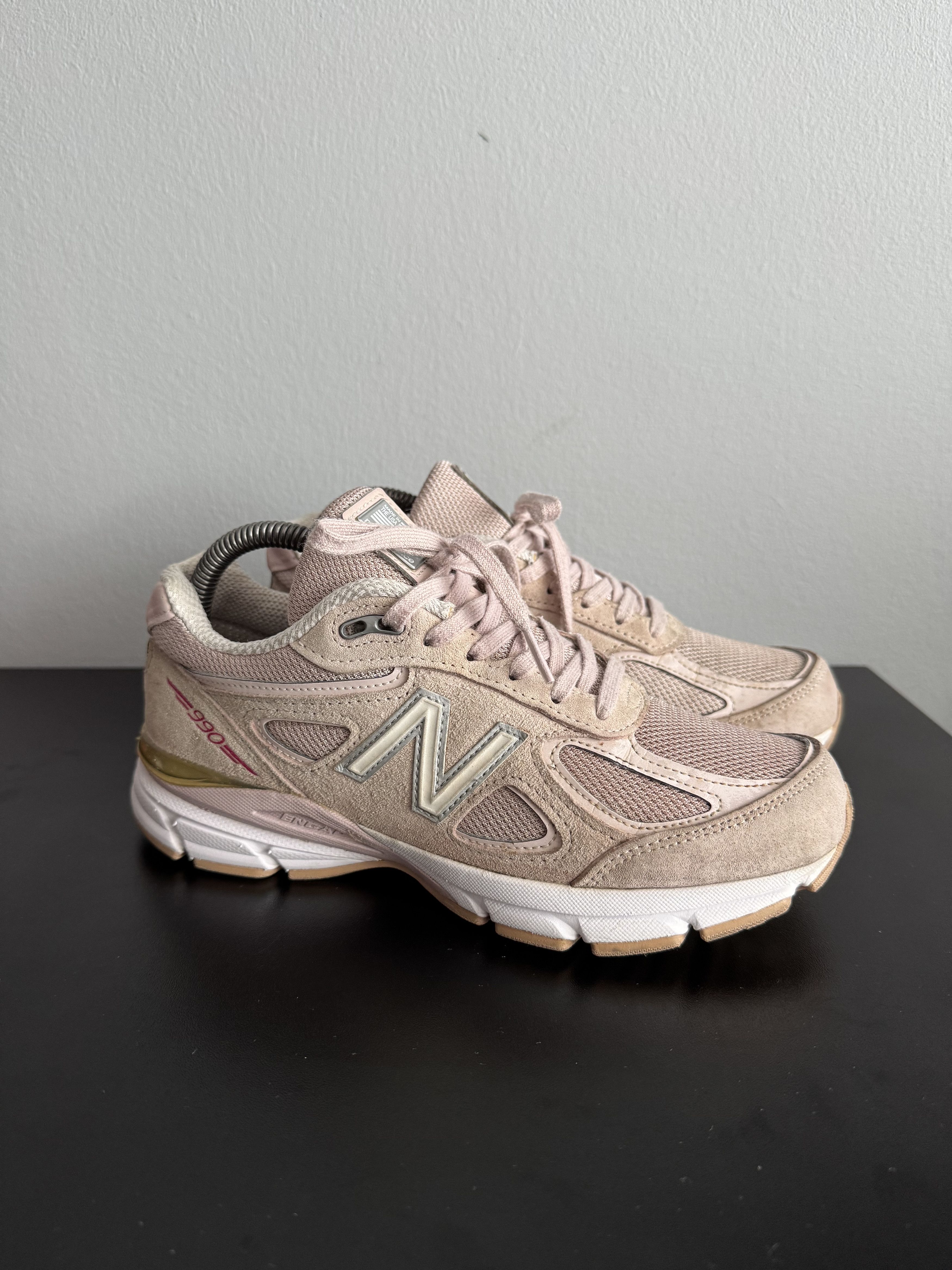 New Balance New Balance 990v4 Pink Ribbon Faded Rose 990 993 Made in USA Size US 6.5 / IT 36.5 - 3 Thumbnail