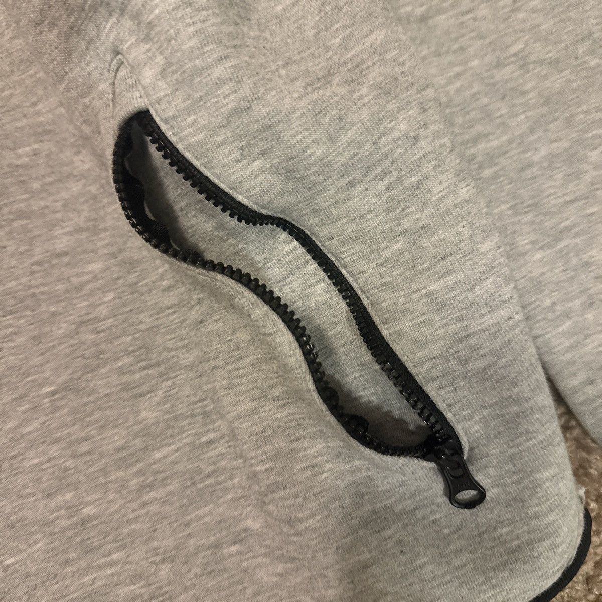 Nike Grey Nike tech fleece hoodie Size US L / EU 52-54 / 3 - 4 Thumbnail
