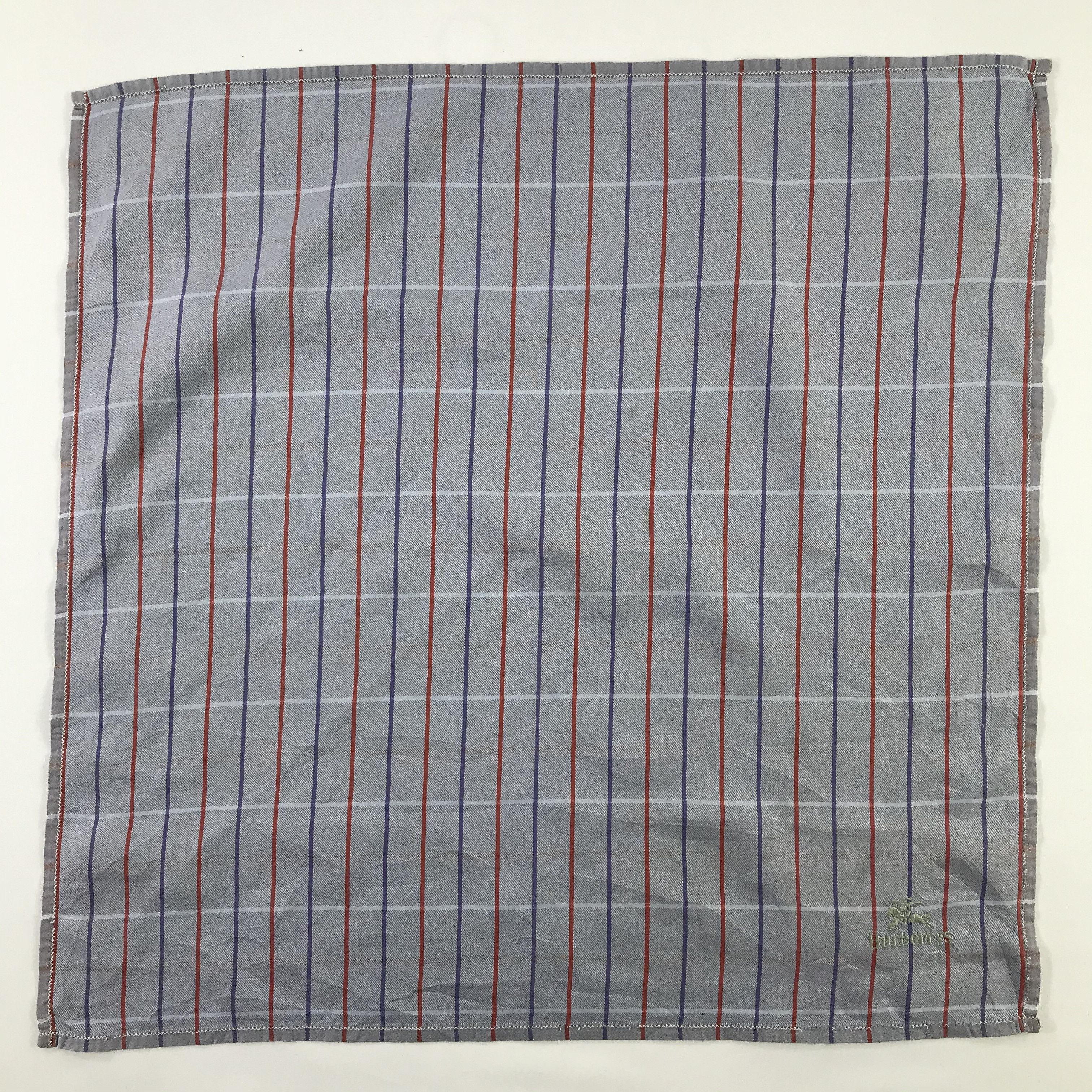 Burberry × Vintage Burberry Bandana / Handkerchief / Neckerchief - S642 Size ONE SIZE - 1 Thumbnail