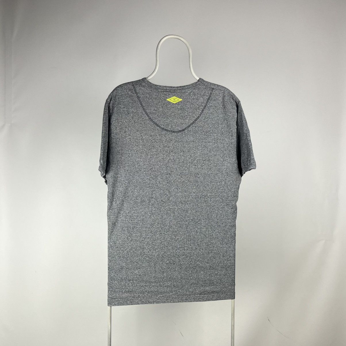 Umbro Vintage Umbro conditioning tshirt box logo size Large Size US L / EU 52-54 / 3 - 2 Thumbnail