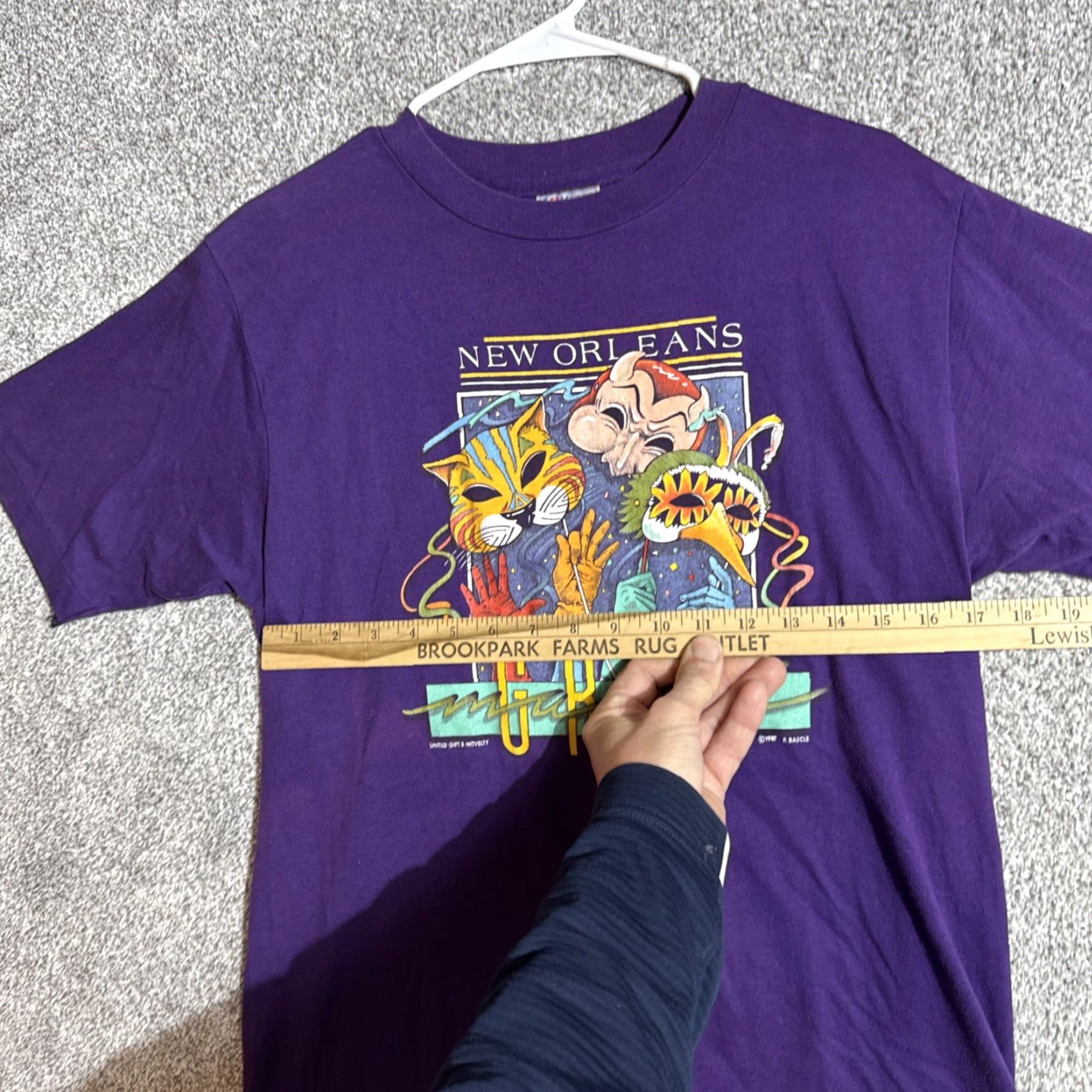Hanes VINTAGE Hanes T-Shirt Mardi Gras New Orleans USA Graphic Tourist Tee Mens Large Purple 90s City Outdoor USA Shirt Size US L / EU 52-54 / 3 - 3 Thumbnail