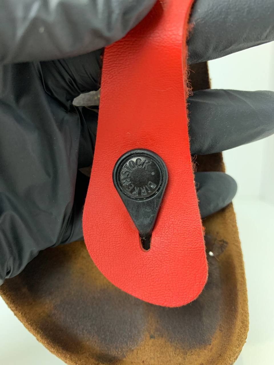 Birkenstock Birkenstock Women Gizeh Old Red Patent Flip Flops Size US 7 / IT 37 - 10 Thumbnail