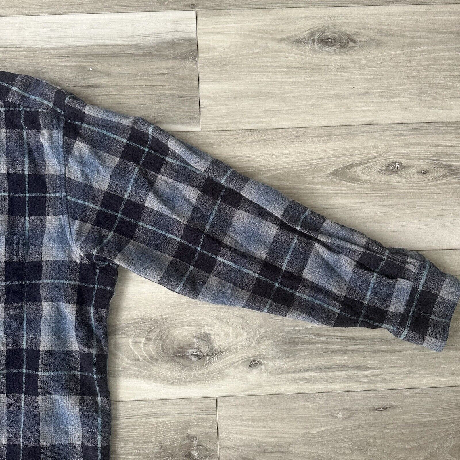 Pendleton Vintage Pendleton Mens Long Sleeve Shirt Button Up Plaid Size US XL / EU 56 / 4 - 3 Thumbnail