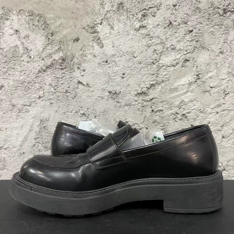 Prada Prada Leather Loafers Size 6-2506 Size US 6 / EU 39 - 5 Thumbnail