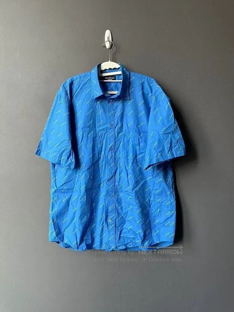 Balenciaga Balenciaga Blue Short Sleeve Shirt. Size US S / EU 44-46 / 1 - 1 Thumbnail