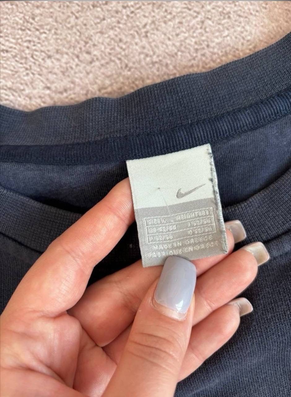 Nike × Vintage Vintage Nike Distressed y2k faded Sweatshirt Size US L / EU 52-54 / 3 - 7 Thumbnail
