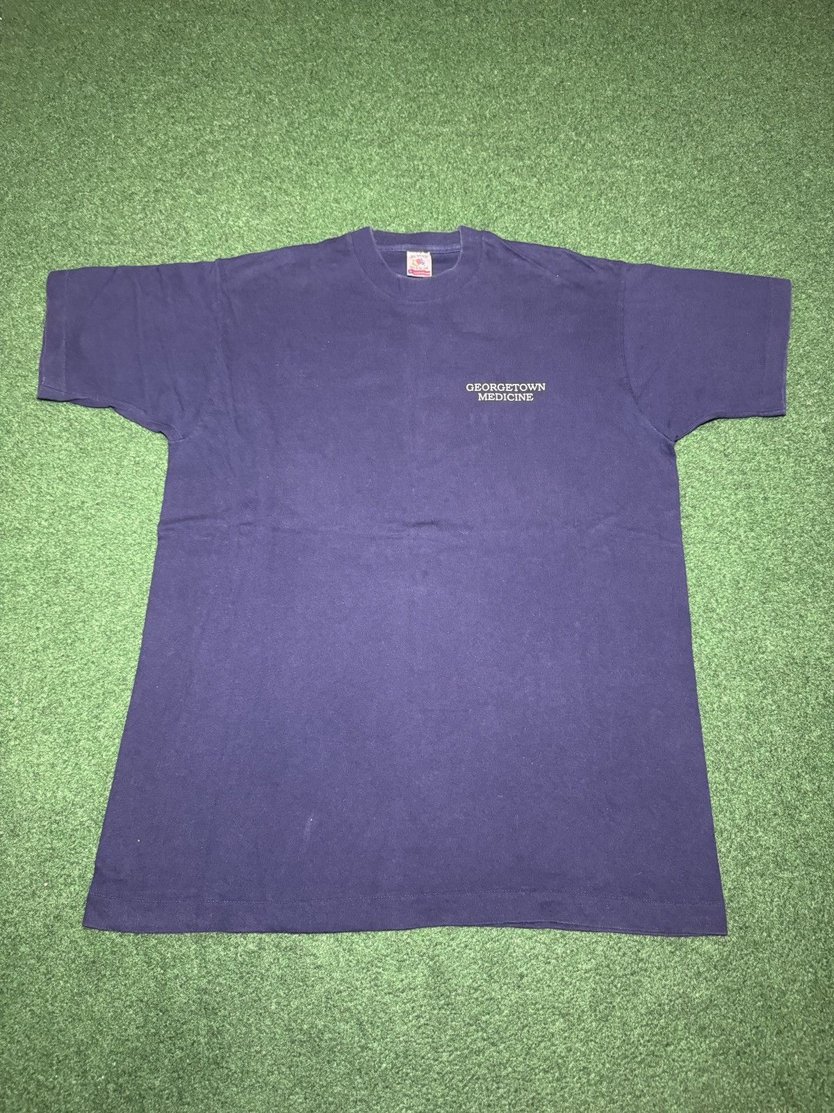 Fruit Of The Loom Vintage 90s Georgetown Medicine Med Student XL T Shirt Size US XL / EU 56 / 4 - 3 Thumbnail