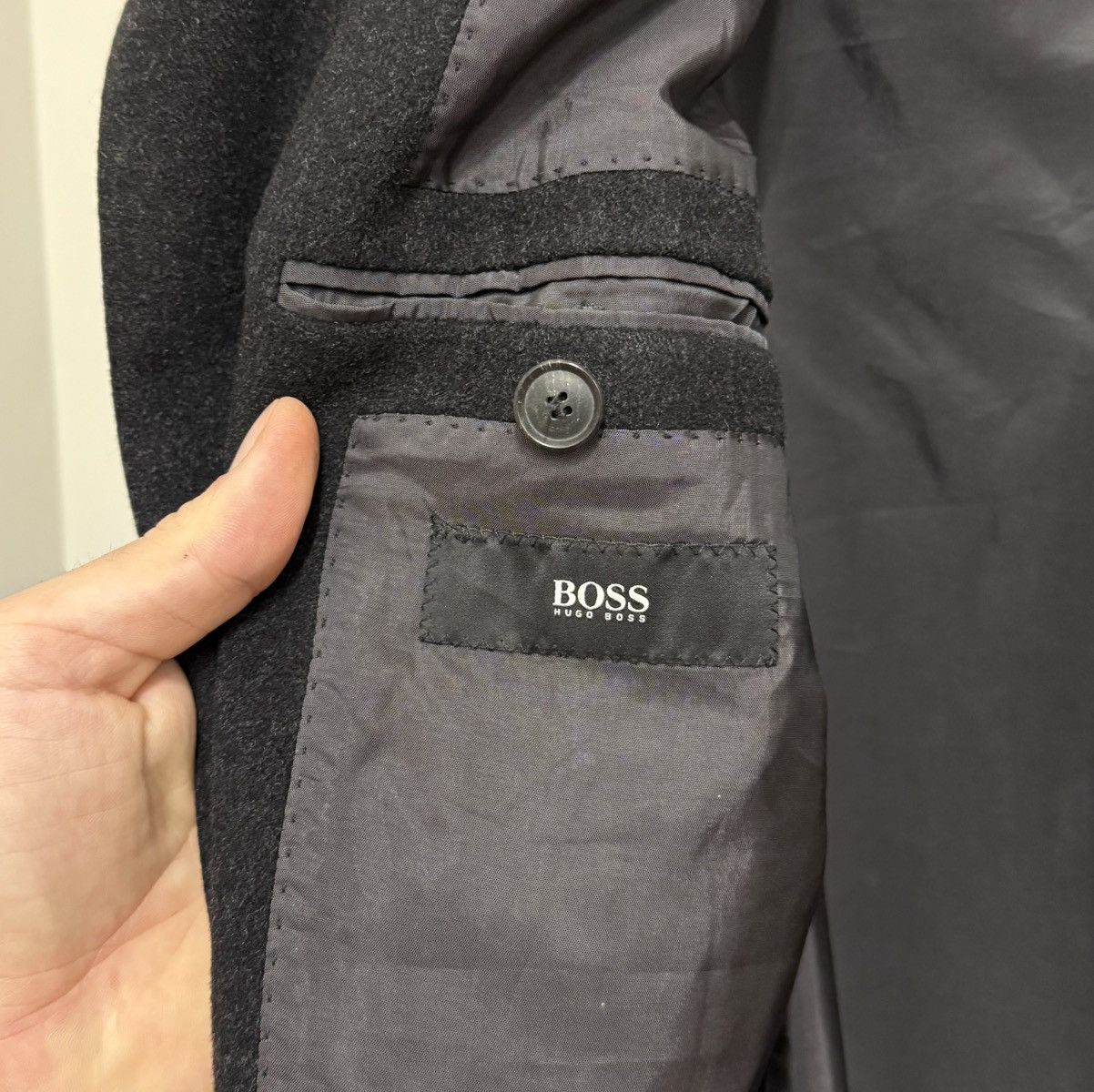 Hugo Boss Vintage Hugo Boss Wool Cashmere Black Coat Size US M / EU 48-50 / 2 - 11 Thumbnail
