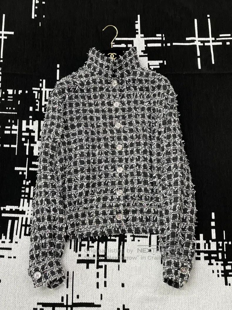 Chanel Chanel 23A tweed knitted coat Size XXS / US 00 / IT 34 - 1 Thumbnail
