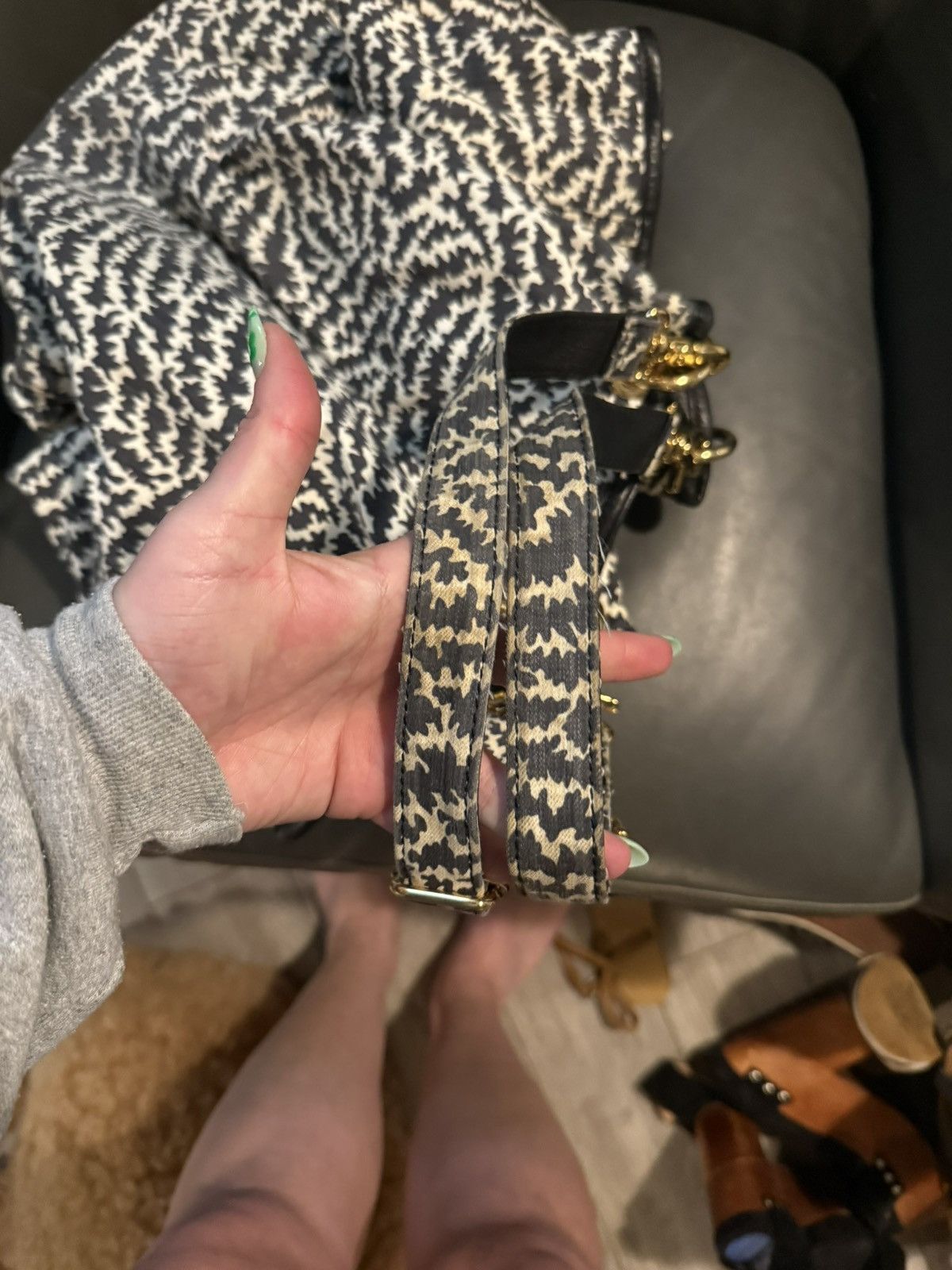 Tory Burch Tory Burch Retro Print Extra Large Shoulder Bag Size ONE SIZE - 4 Thumbnail