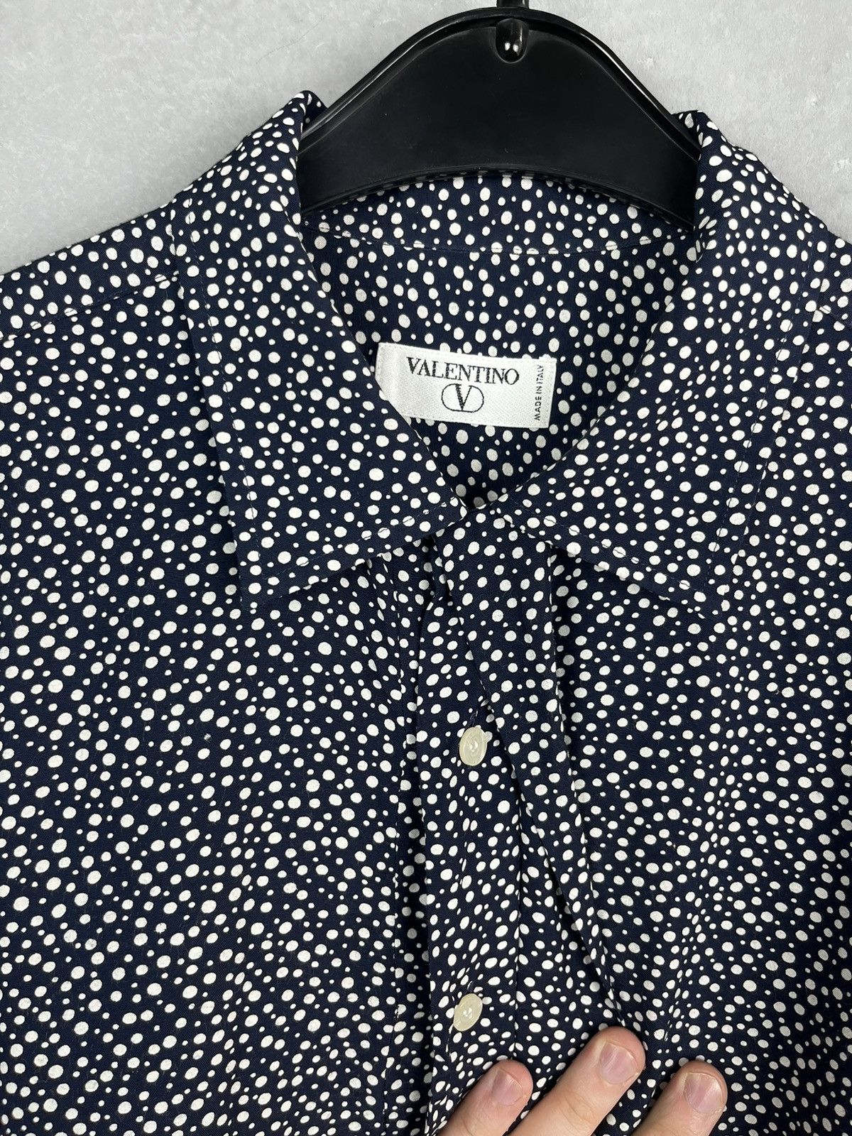 Valentino Valentino button shirt Size US M / EU 48-50 / 2 - 7 Thumbnail