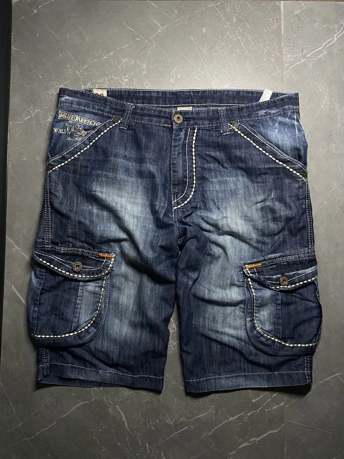 True Religion true religion jeans shorts men 38 Size US 38 / EU 54 - 1 Thumbnail