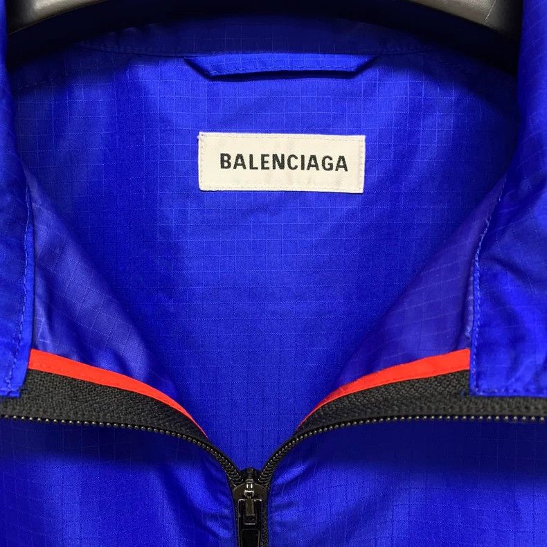 Balenciaga Balenciaga Red and blue patchwork big logo assault jacket 2 Size XS / US 0-2 / IT 36-38 - 3 Thumbnail