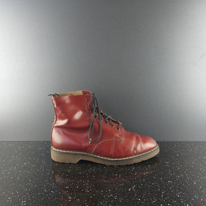 Dr martens hotsell 70 80