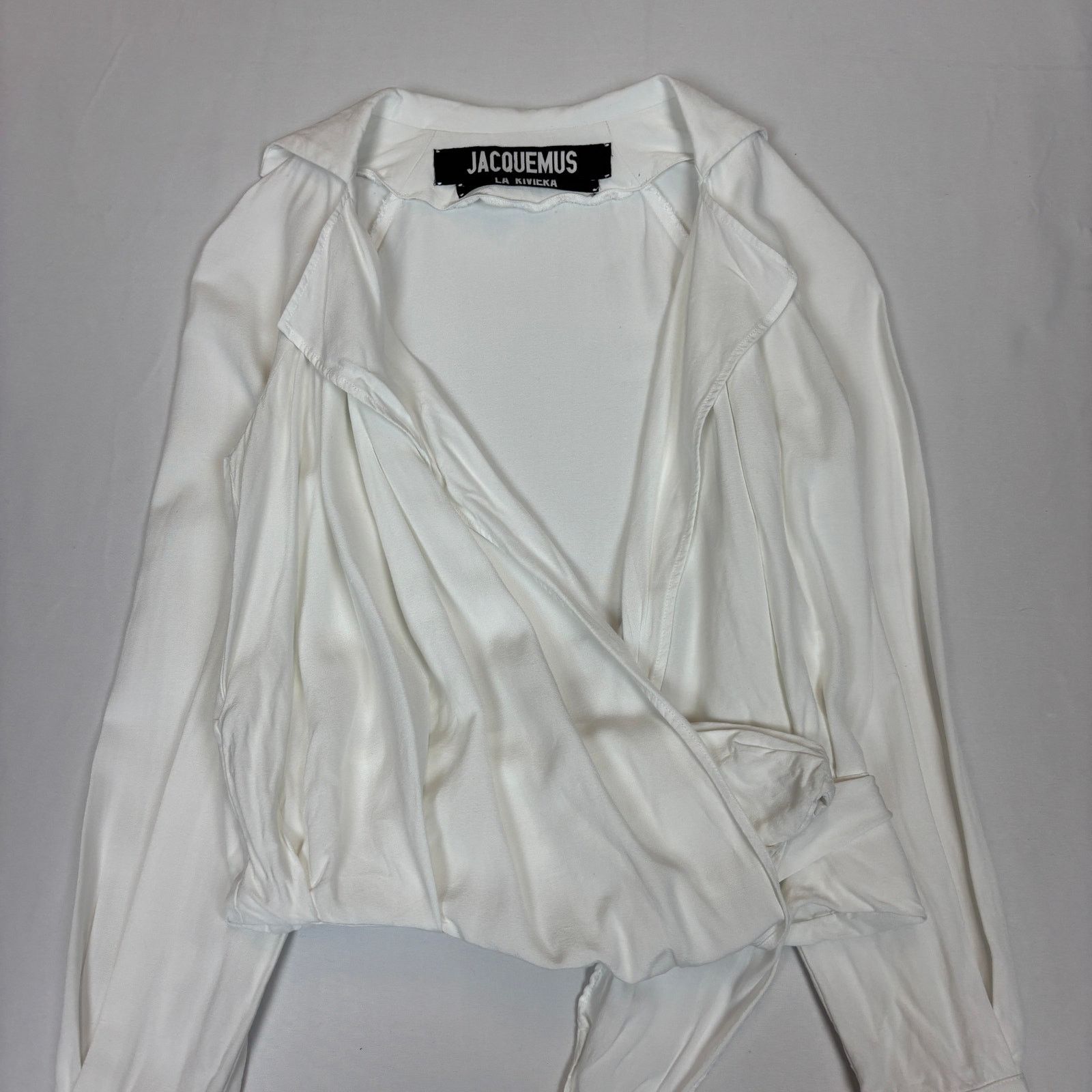 Jacquemus Jacquemus La Riviera Wrap Blouse Women's 34 XS Quiet Luxury Size XS / US 0-2 / IT 36-38 - 2 Thumbnail