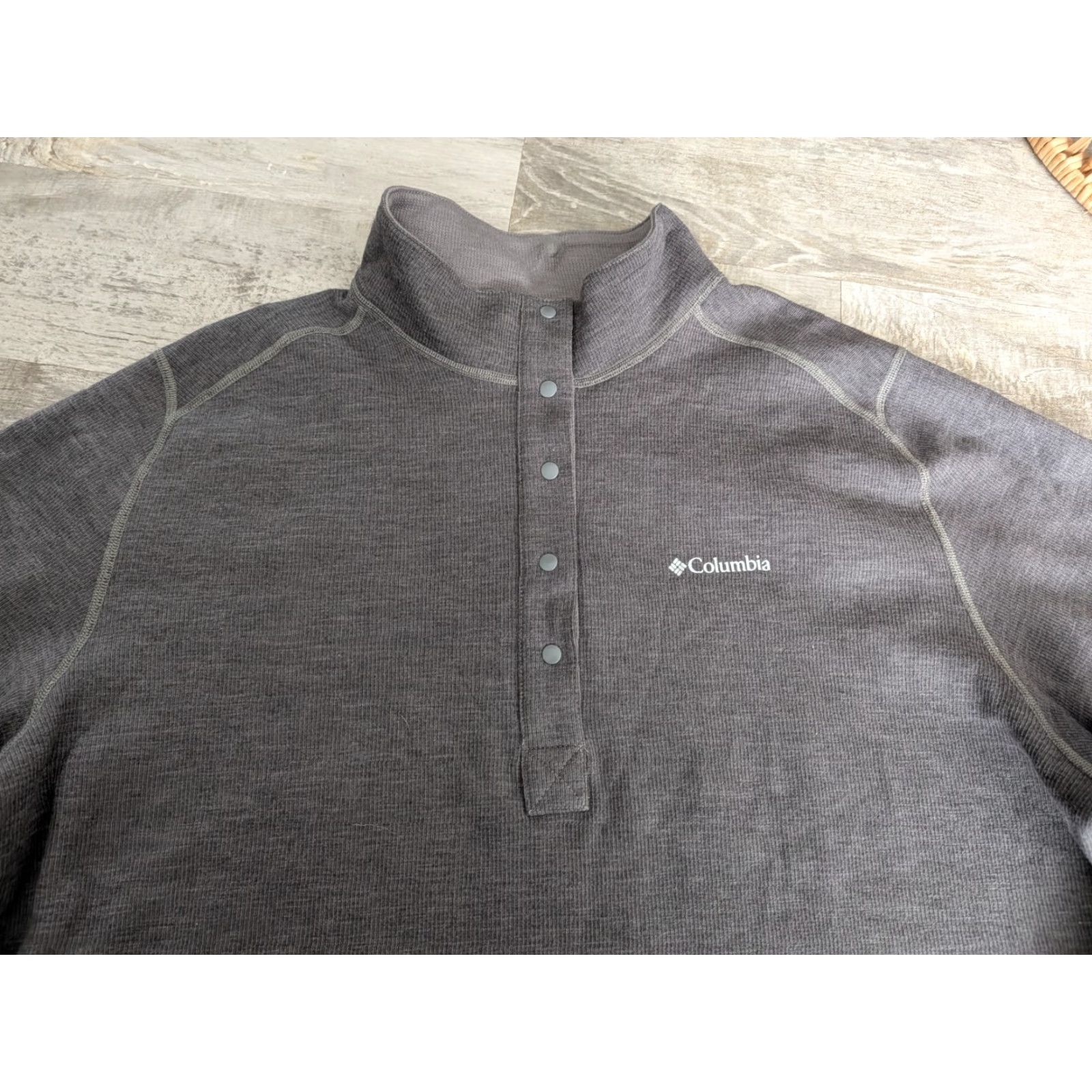 Vintage NWT Columbia Raven Ridge Reversible Pullover 1/2 Snap Mens XL Gray Sweatshirt Jacket Size US XL / EU 56 / 4 - 5 Thumbnail