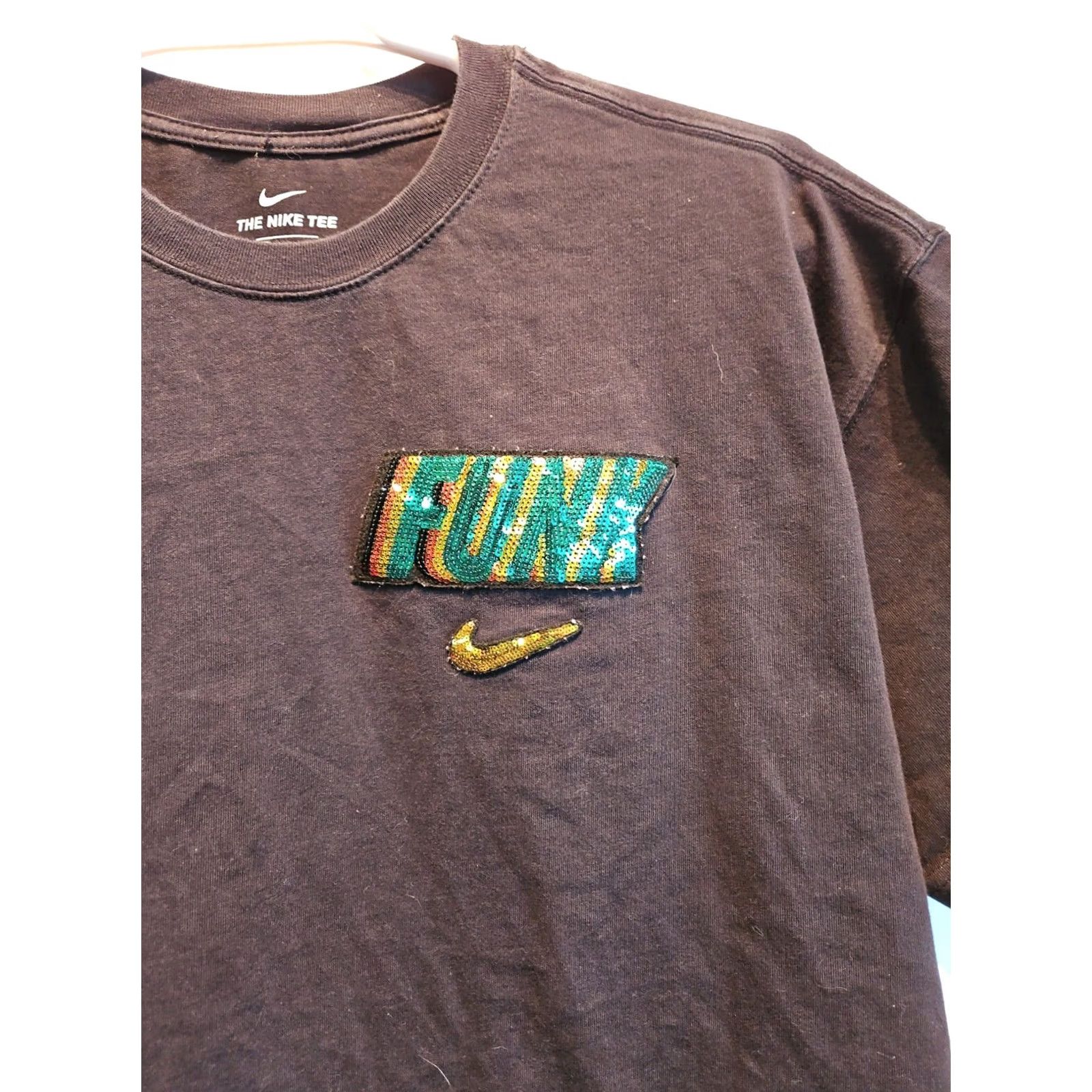 Nike NIKE Roswell Rayguns Funk Basketball Mens T Shirt Black XL DB5964-010 RARE Slim Fit Crew Neck Short Sleeve Sequin Appliques Cotton Size US XL / EU 56 / 4 - 2 Thumbnail