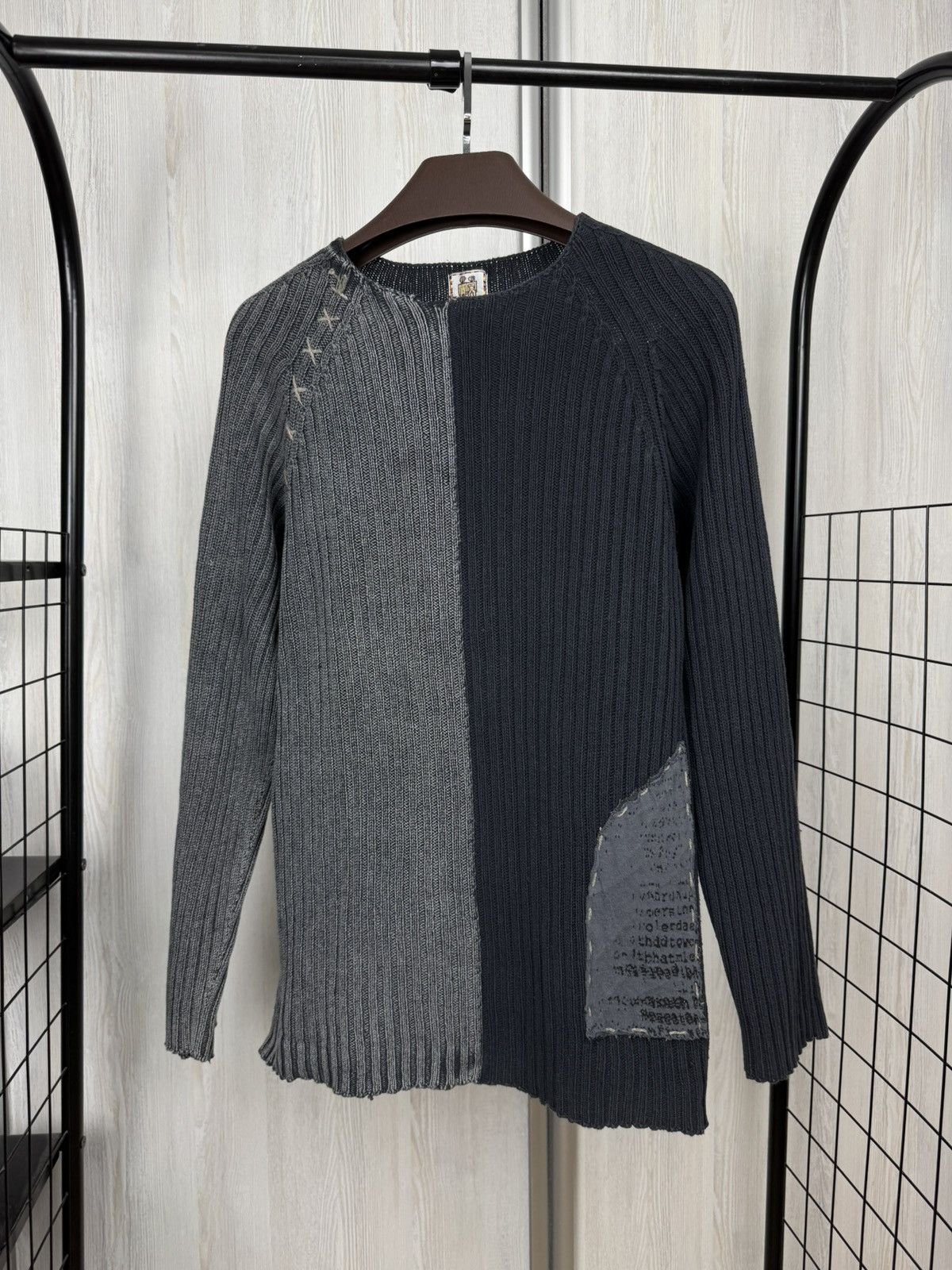 Desigual Desigual vintage Spain double colour distressed sweater Size XL / US 12-14 / IT 48-50 - 2 Thumbnail