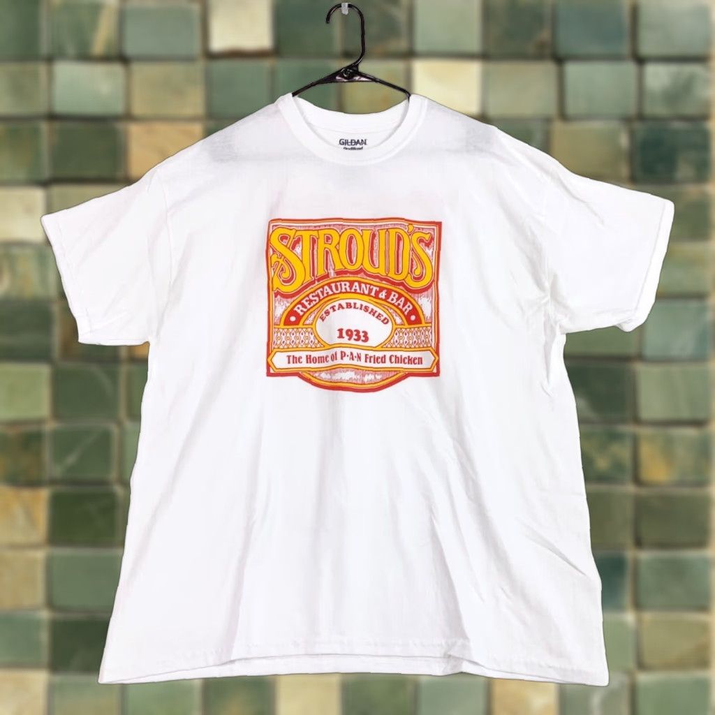 Gildan Strouds Restaurant Kansas City White Tee T-Shirt XL Unisex Adults Short Sleeve Crew Neck Vintage? Size US XL / EU 56 / 4 - 1 Thumbnail